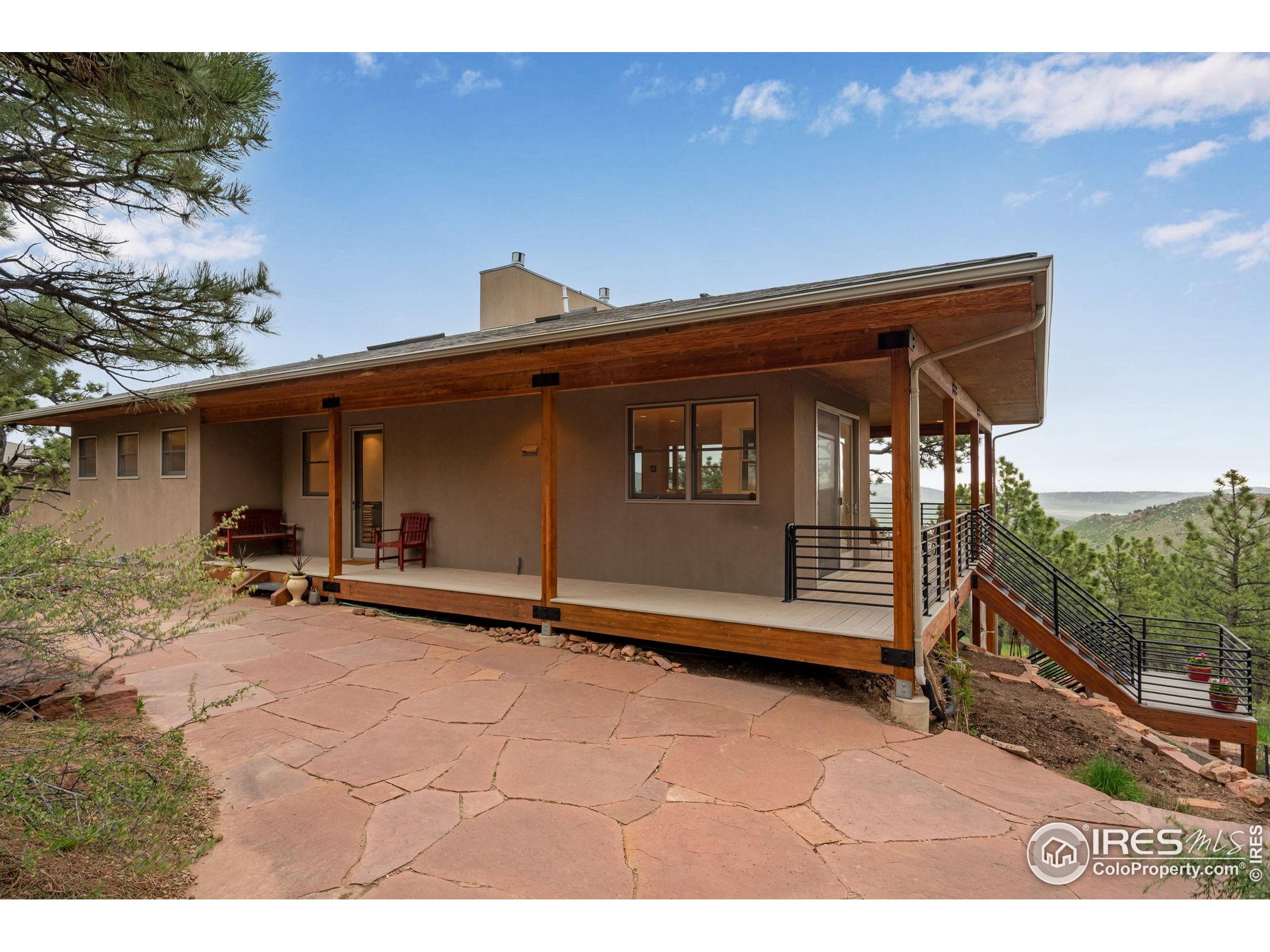 435 Quartz Way