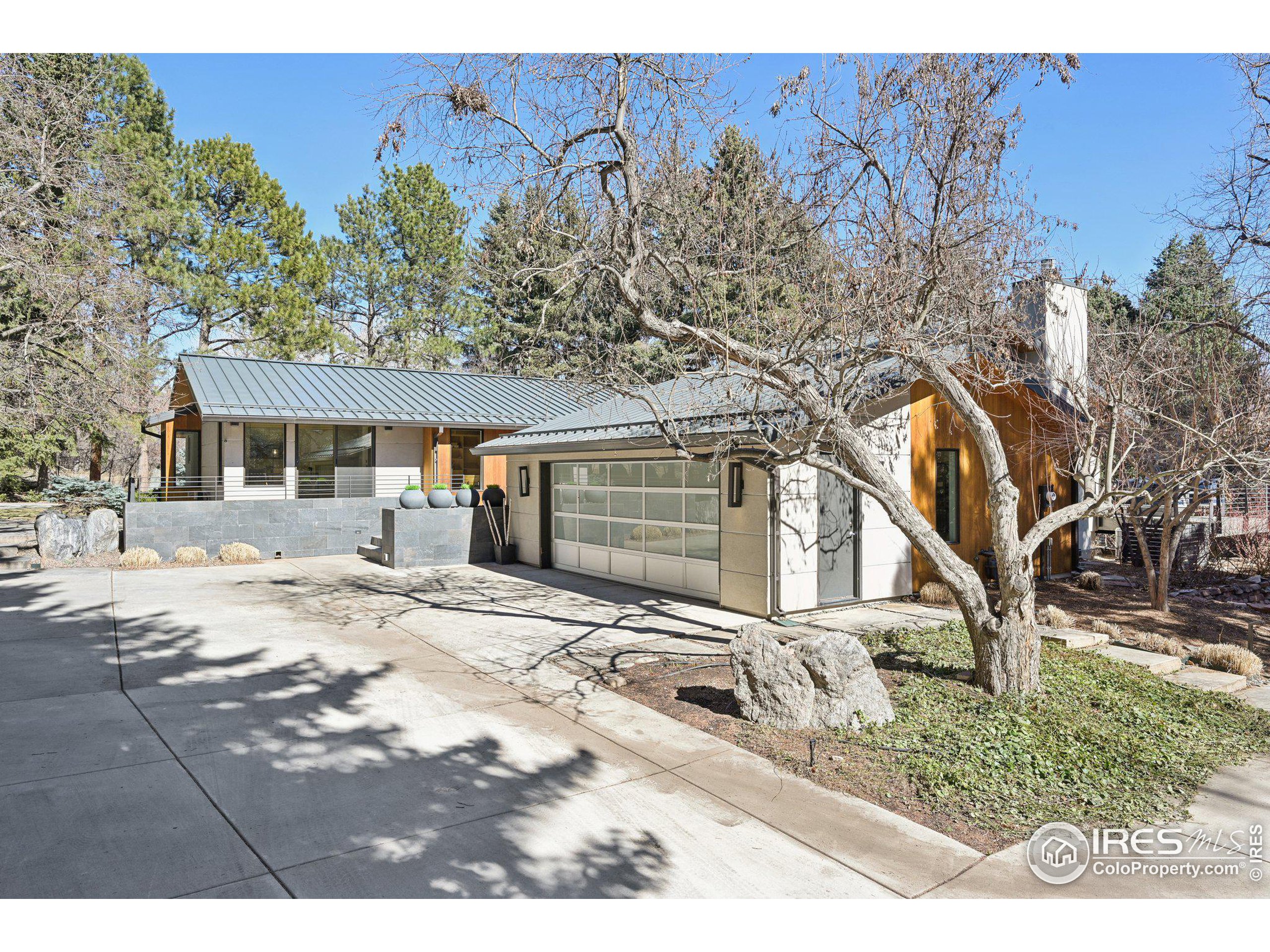 503 Kalmia Ave