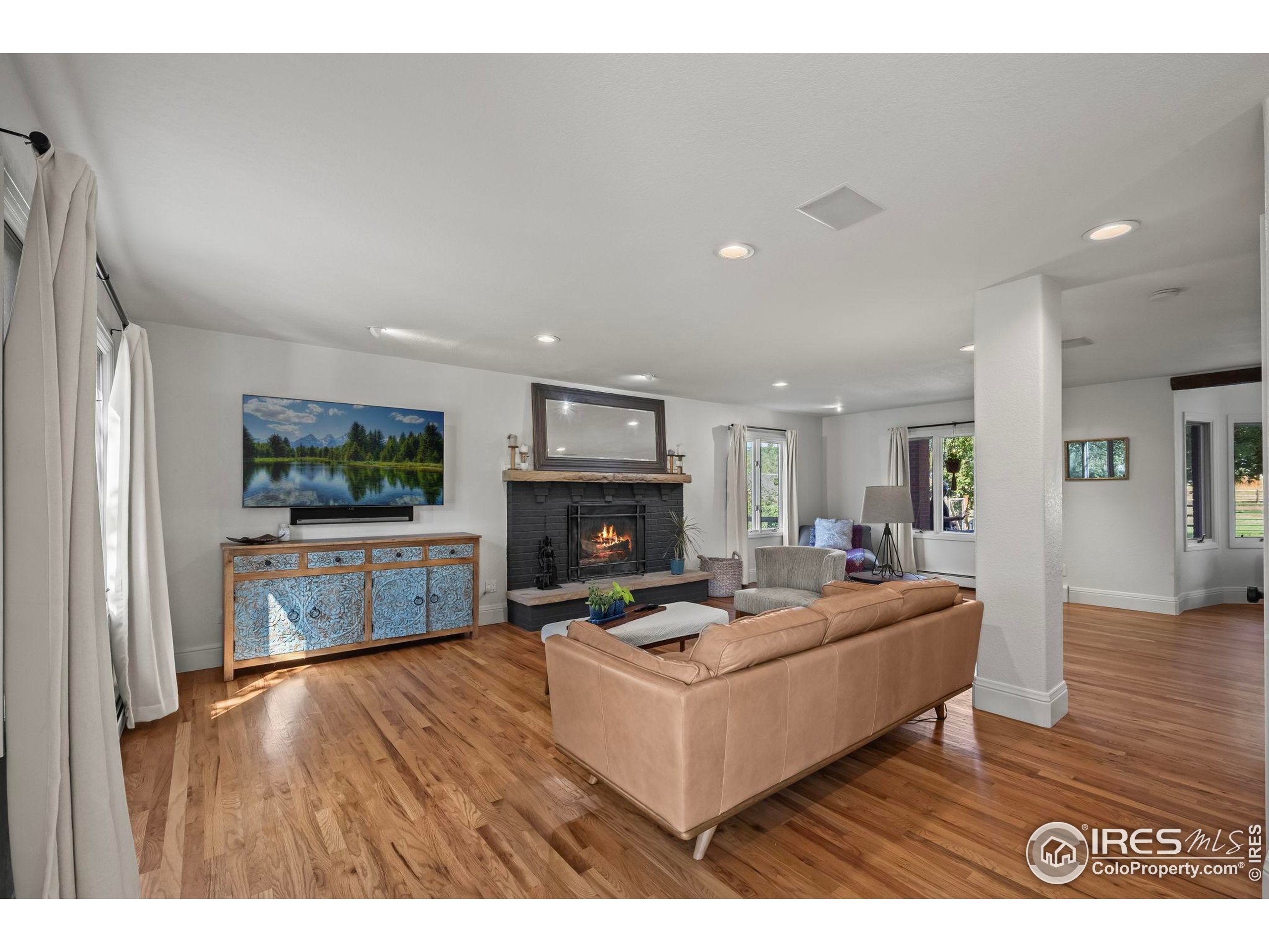 4937 Valkyrie Dr