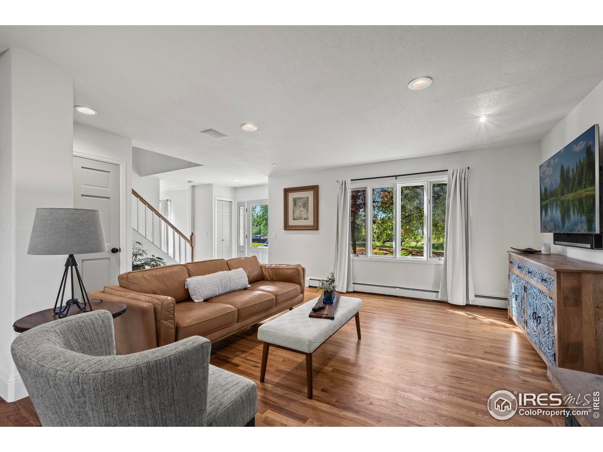 4937 Valkyrie Dr
