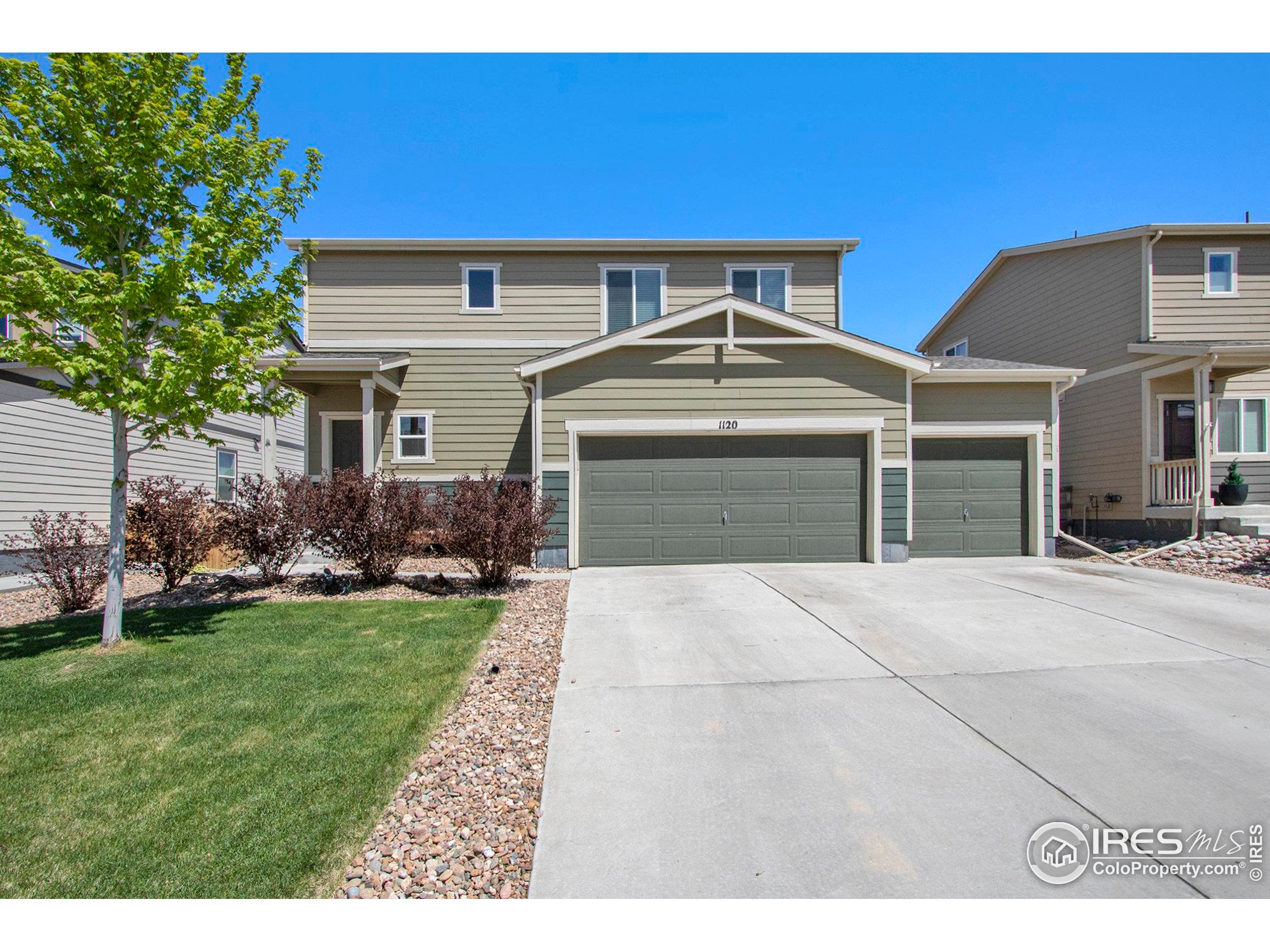 1120 Sherman Dr