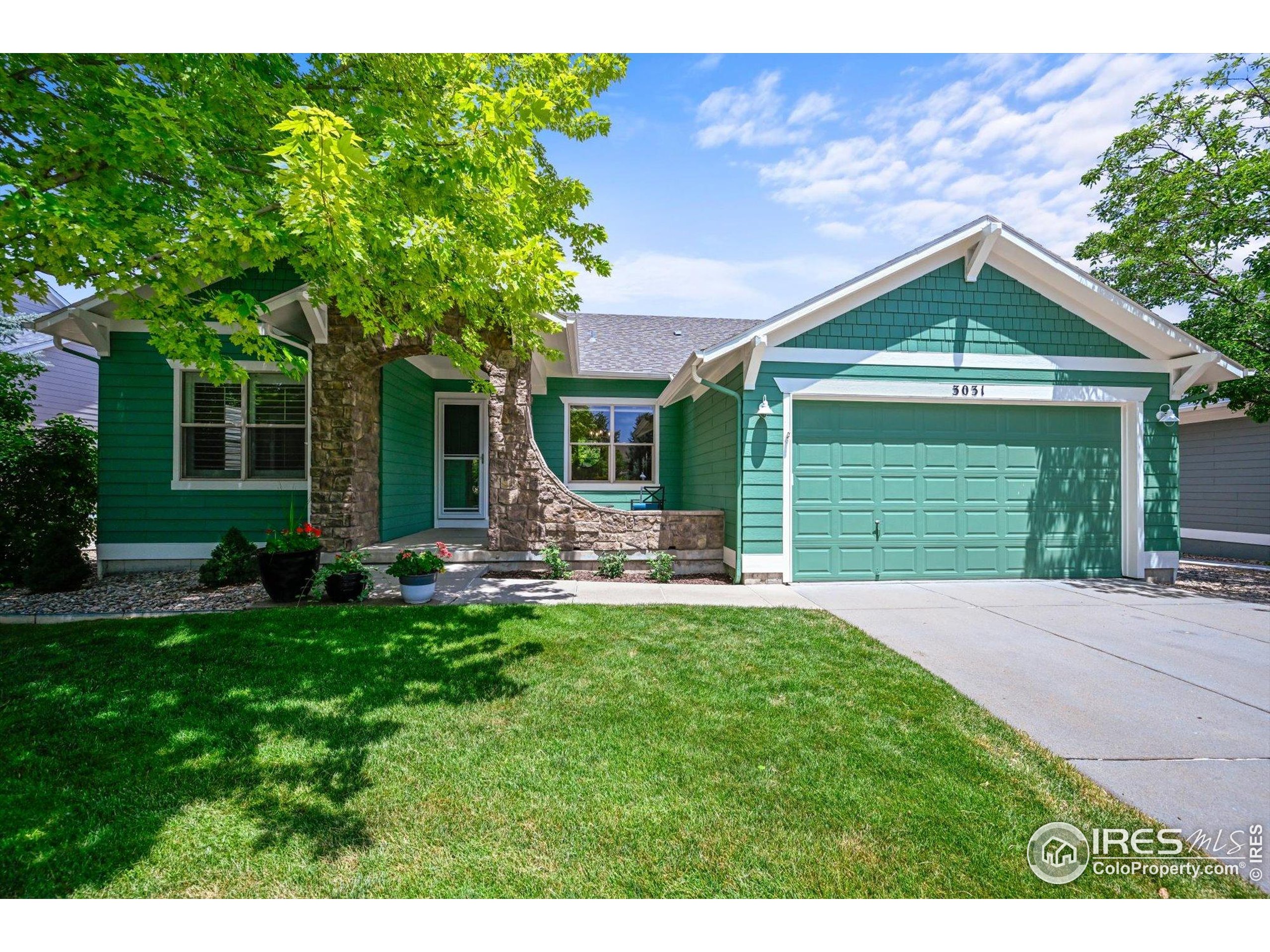3031 Thunder Lake Cir