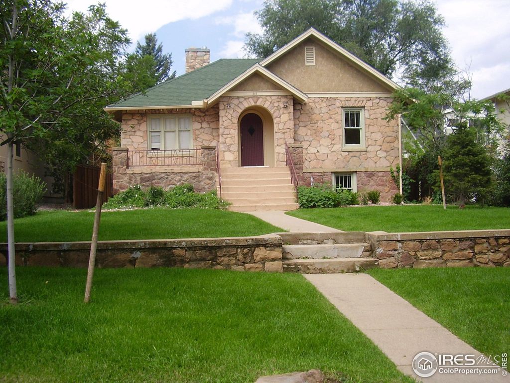 Photo of 843 17th St, Boulder, CO 80302 (MLS # 1008593)