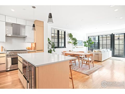 Photo of 2118 Pearl St F, Boulder, CO 80302 (MLS # 1047286)