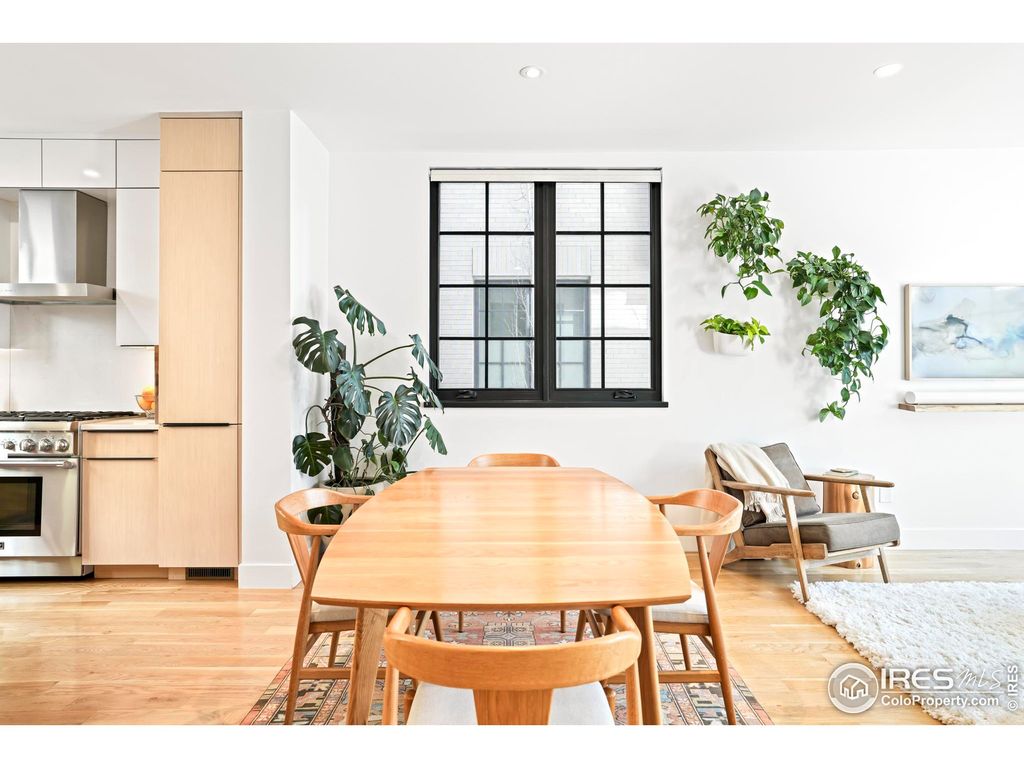 Photo of 2118 Pearl St F, Boulder, CO 80302 (MLS # 1047286)