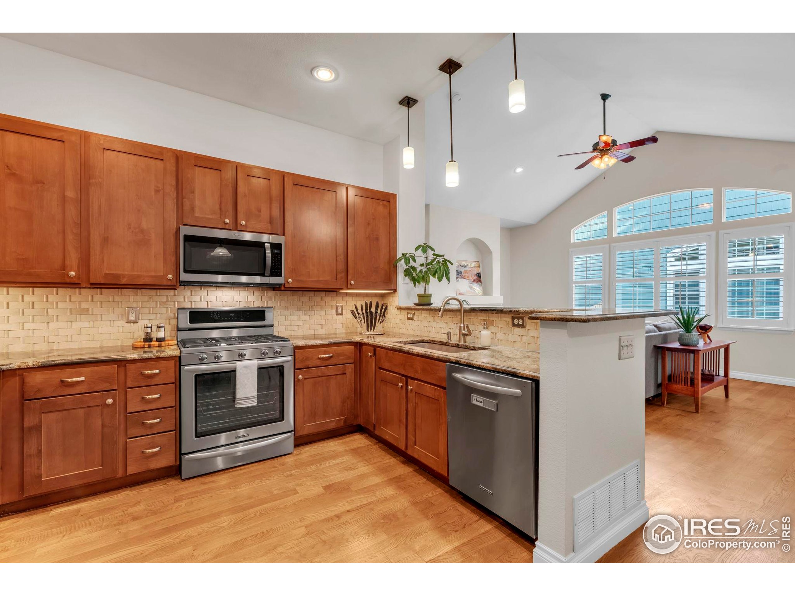 2855 Rock Creek Cir 104