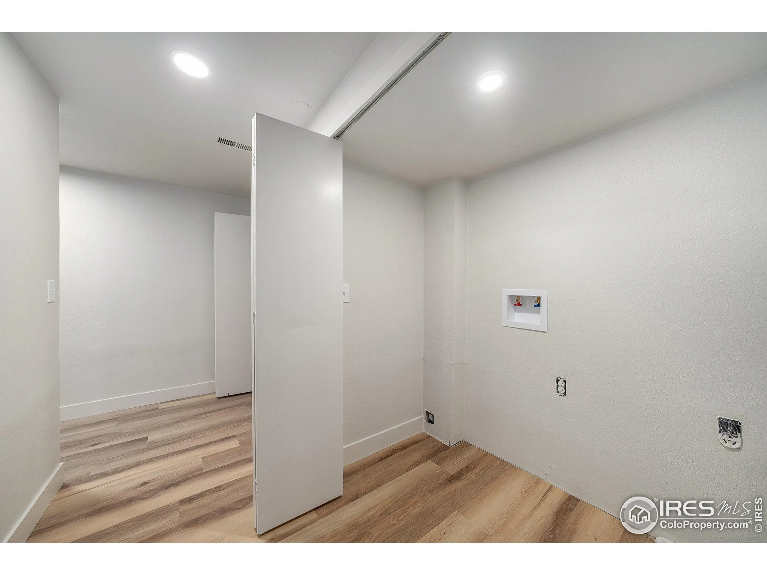 Fort Collins, Colorado 80525, United States, 4 Bedrooms Bedrooms, ,4 BathroomsBathrooms,Residential,Active,245407