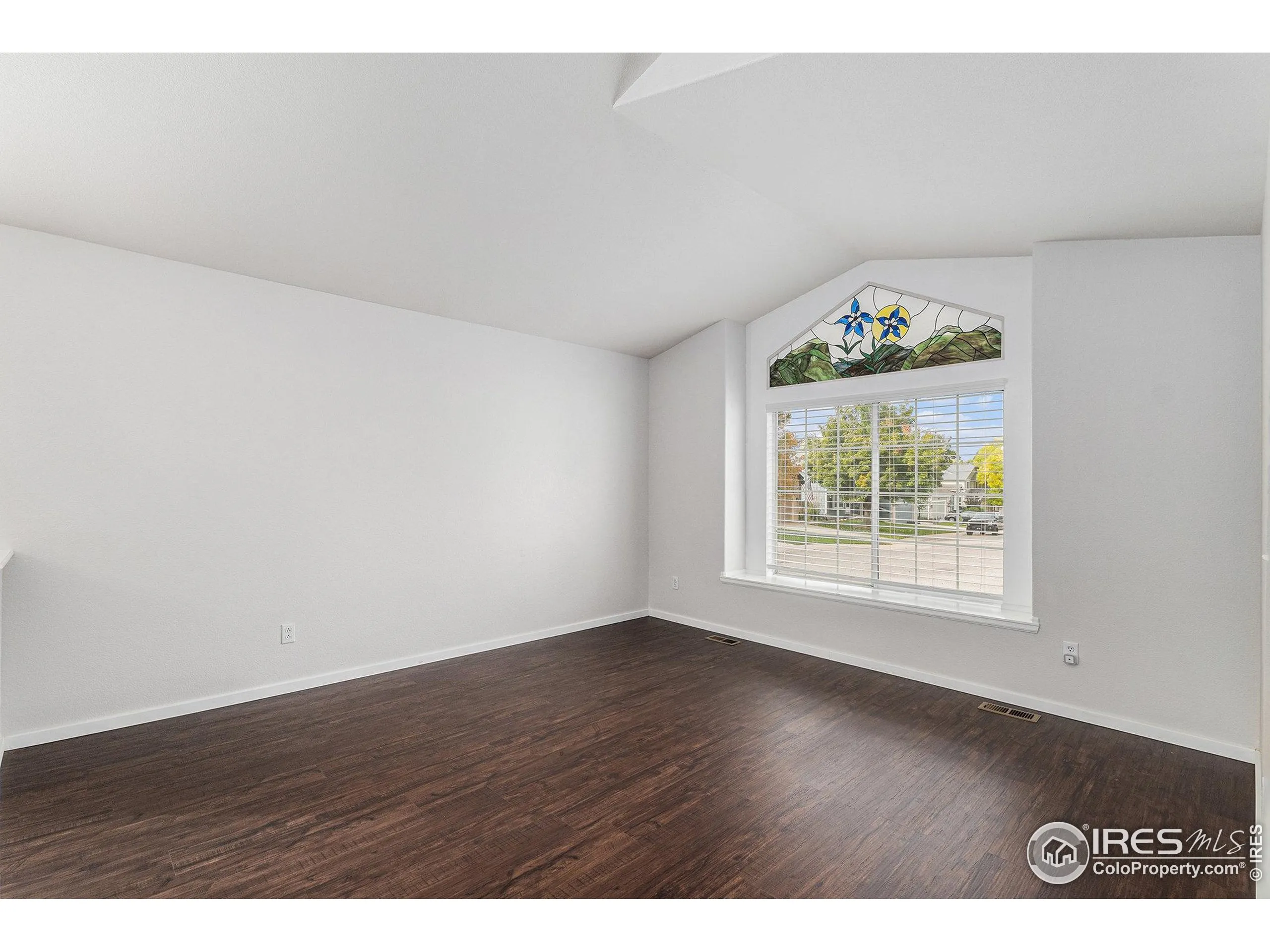 Aurora, Colorado 80013, United States, 3 Bedrooms Bedrooms, ,2 BathroomsBathrooms,Residential,Active,226817