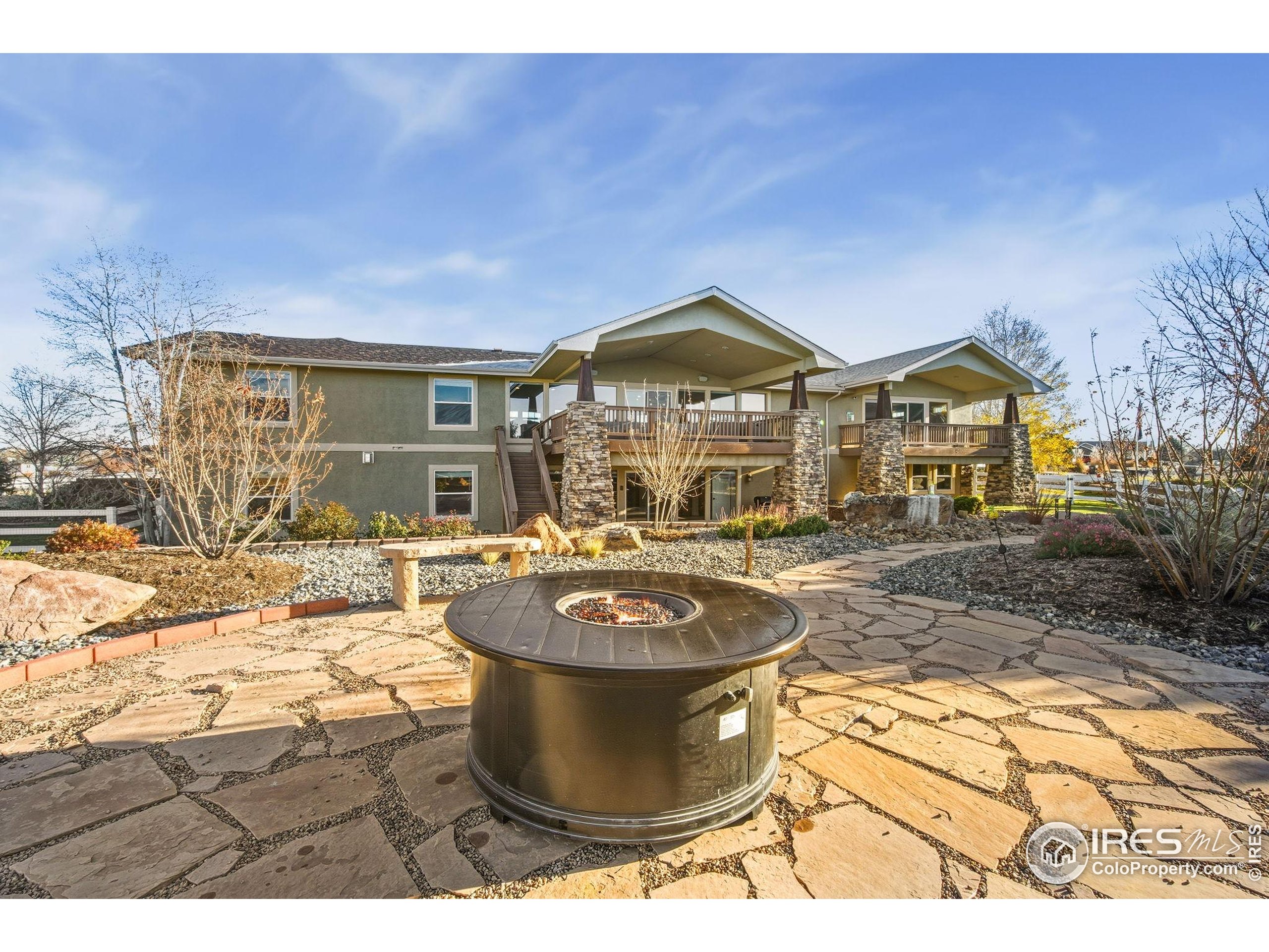 2030 Trail Ridge Cir