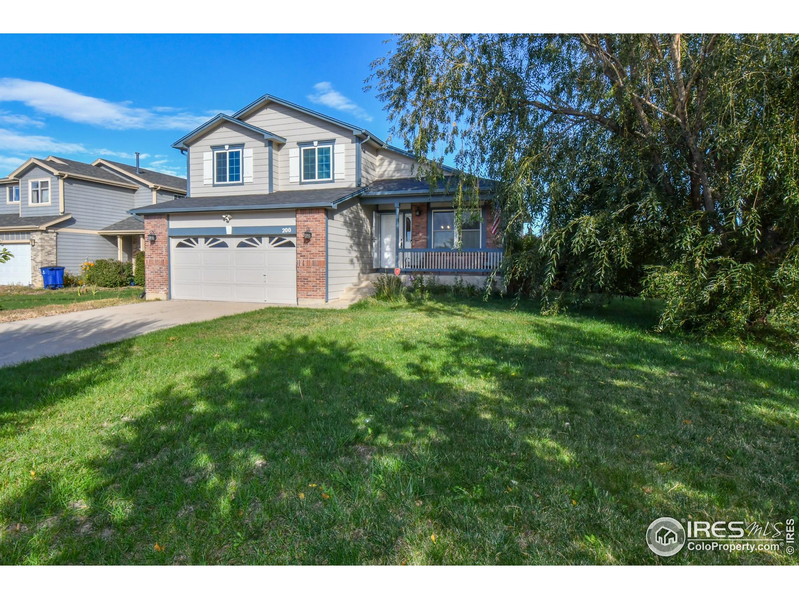 200 Hawthorn St