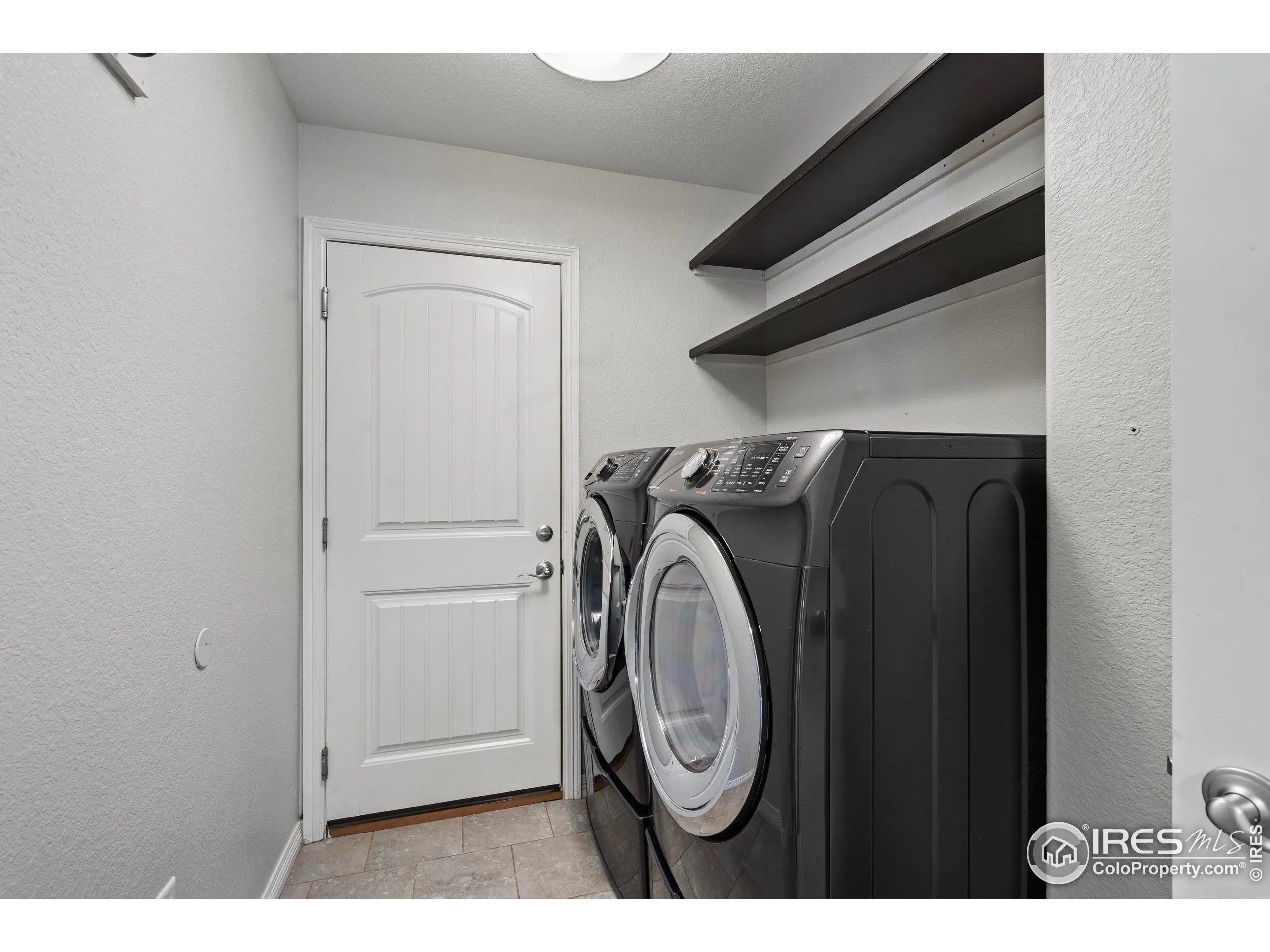 Berthoud, Colorado 80513, United States, 4 Bedrooms Bedrooms, ,3 BathroomsBathrooms,Residential,Active,91057