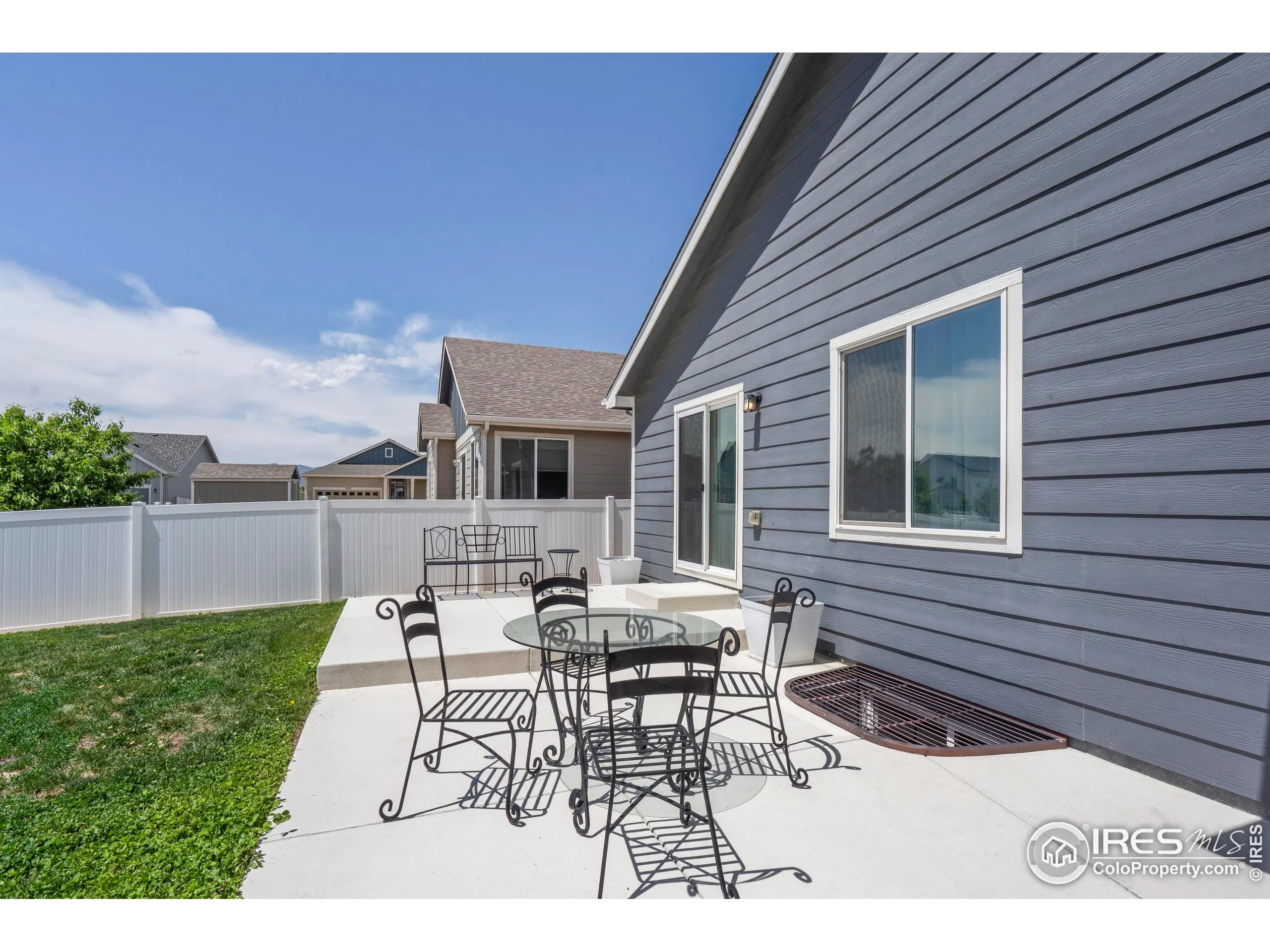 Berthoud, Colorado 80513, United States, 4 Bedrooms Bedrooms, ,3 BathroomsBathrooms,Residential,Active,91057