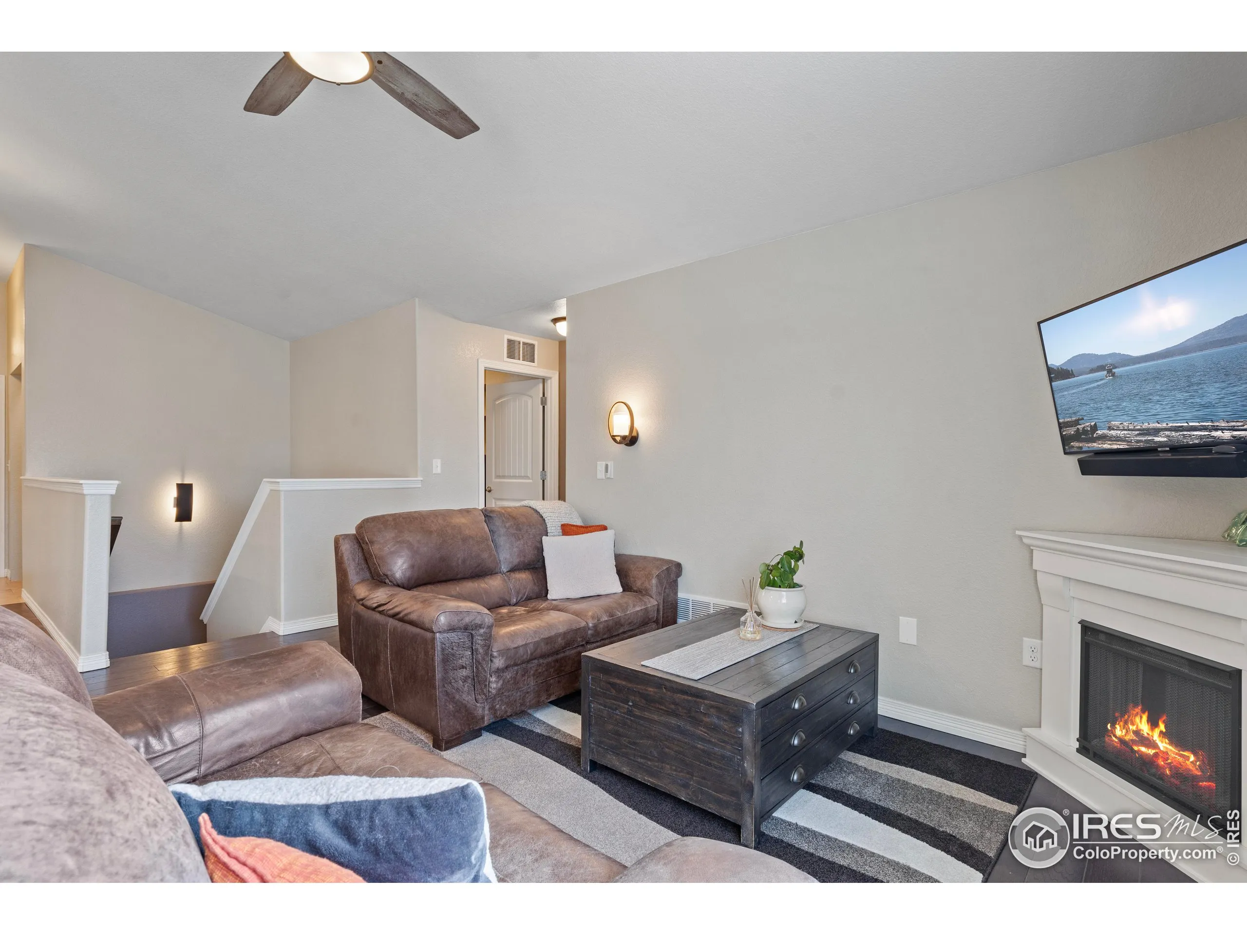 Berthoud, Colorado 80513, United States, 4 Bedrooms Bedrooms, ,3 BathroomsBathrooms,Residential,Active,91057