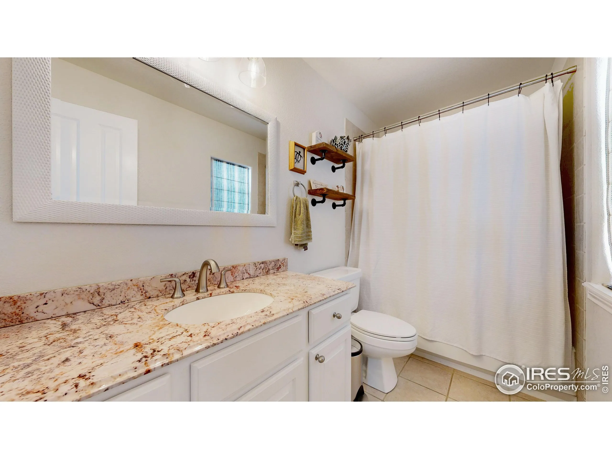 Windsor, Colorado 80550, United States, 5 Bedrooms Bedrooms, ,4 BathroomsBathrooms,Residential,Coming Soon,229238