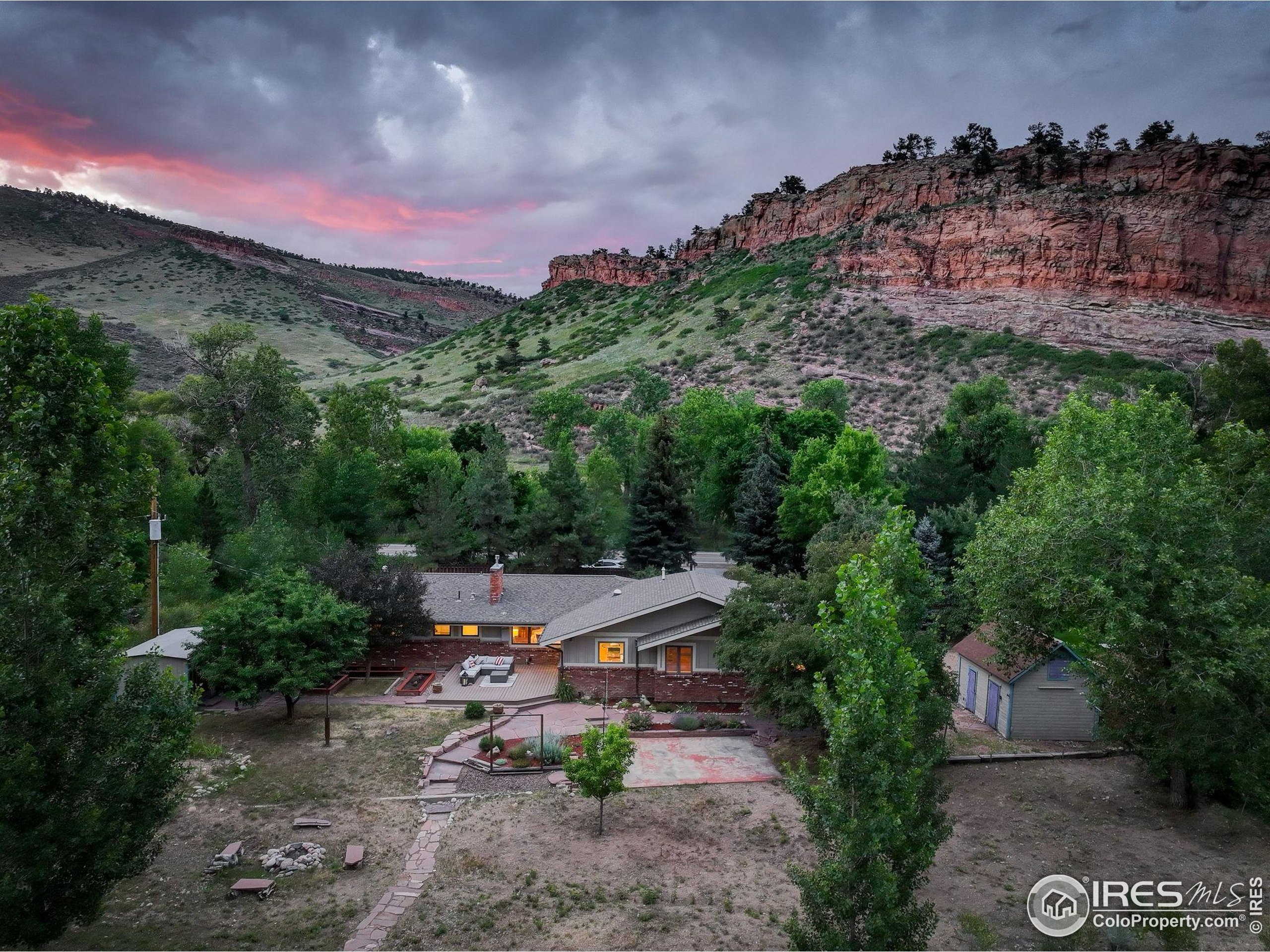 31820 S Saint Vrain Dr