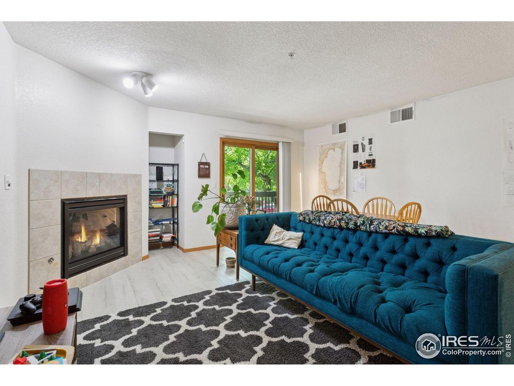 Photo of 2802 Sundown Ln 102, Boulder, CO 80303 (MLS # 1047463)
