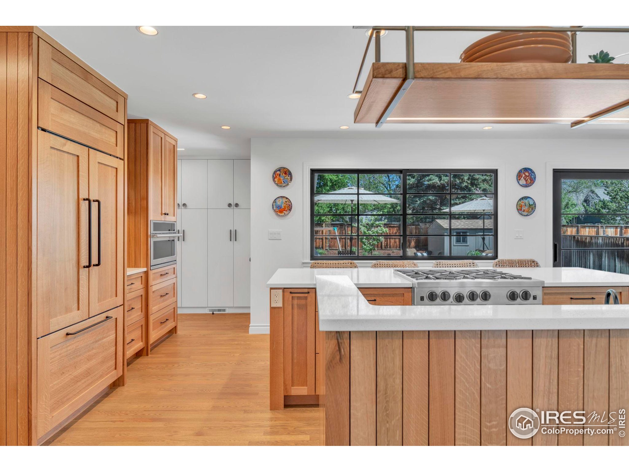 505 Lois Dr