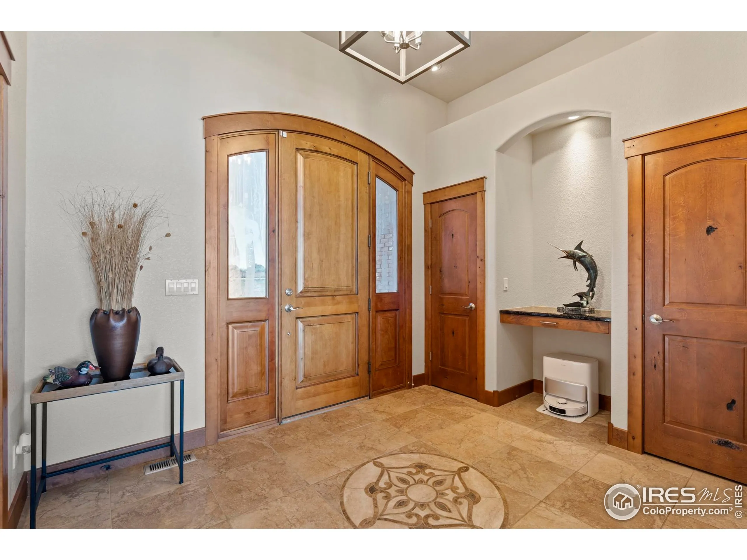 Eaton, Colorado 80615, United States, 3 Bedrooms Bedrooms, ,2 BathroomsBathrooms,Residential,Active,214169