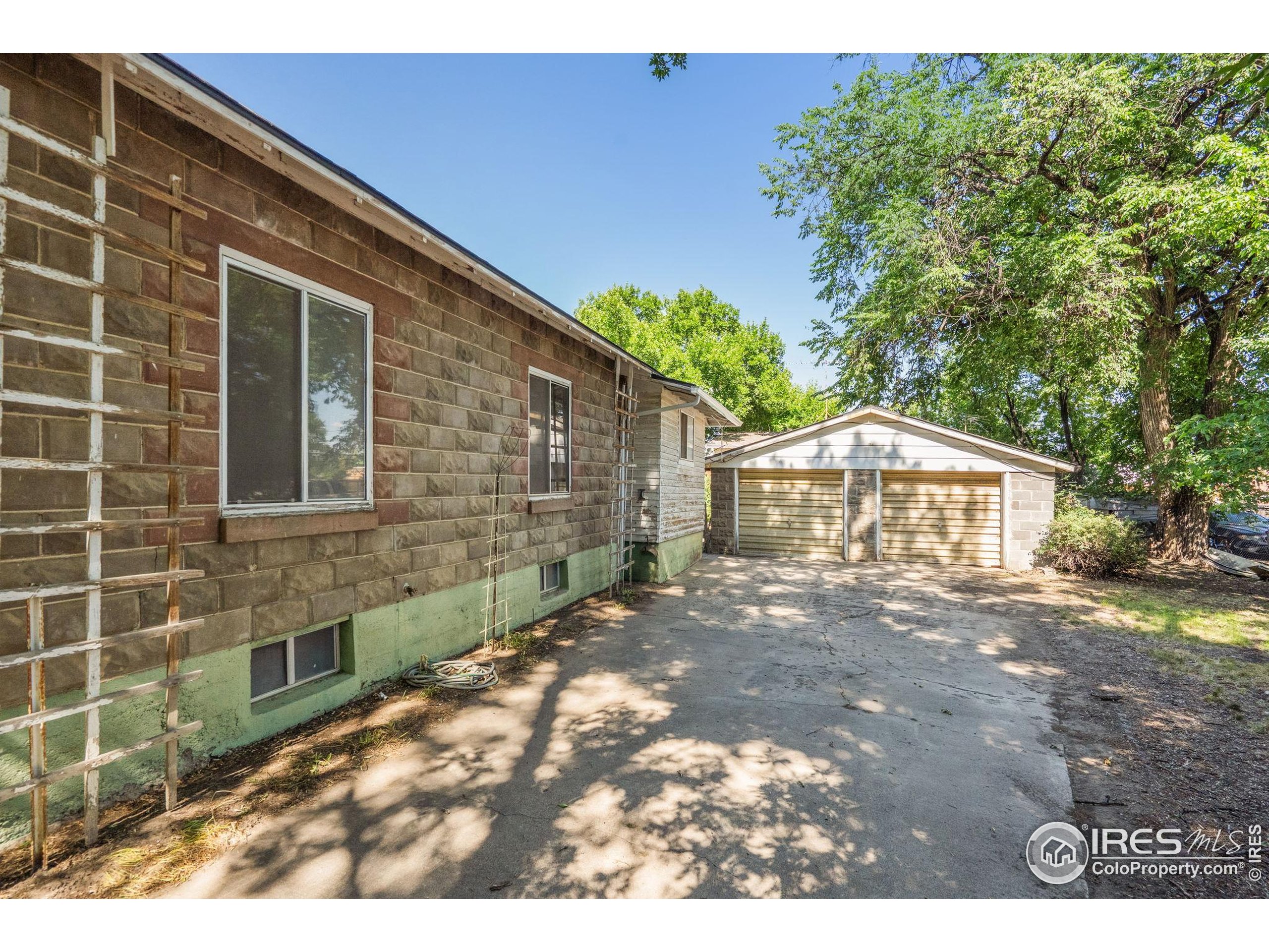 21 Rutherford Ave