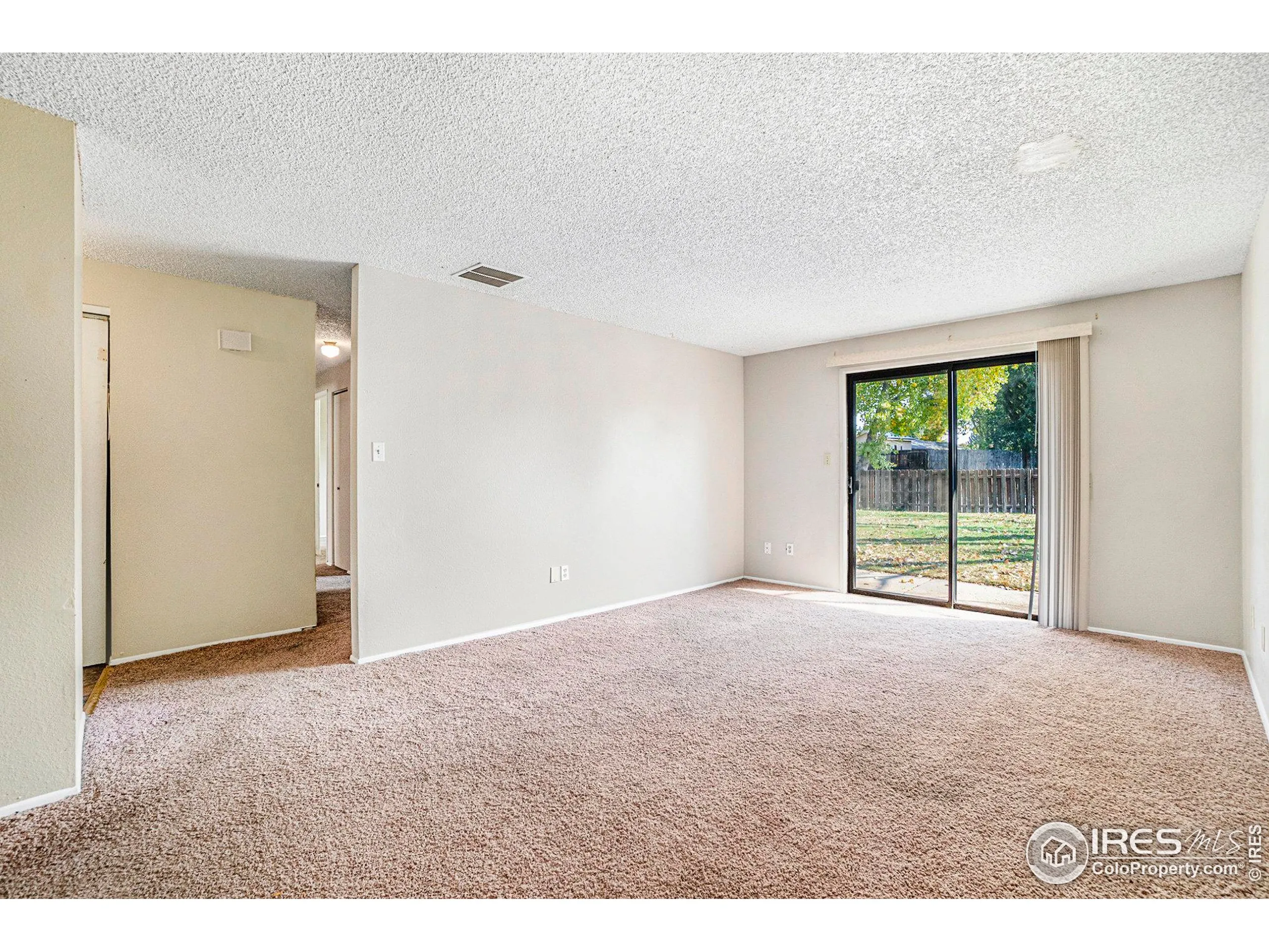 Loveland, Colorado 80537, United States, ,3 BathroomsBathrooms,Residential,Active,39350