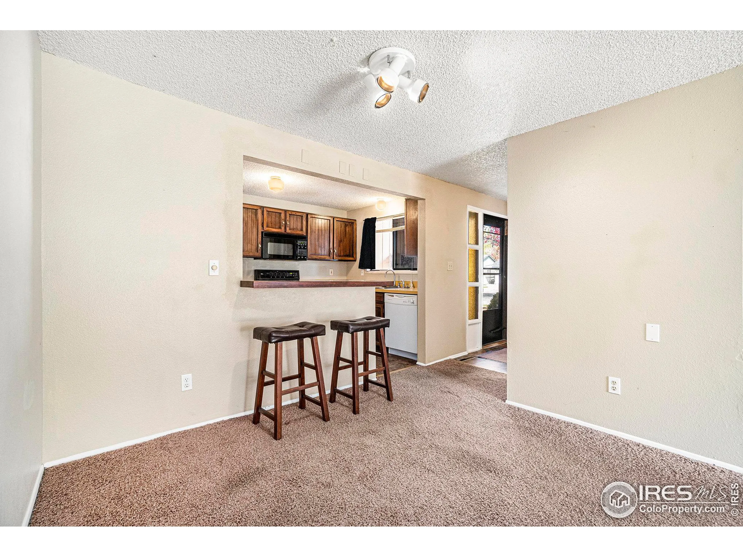 Loveland, Colorado 80537, United States, ,3 BathroomsBathrooms,Residential,Active,39350