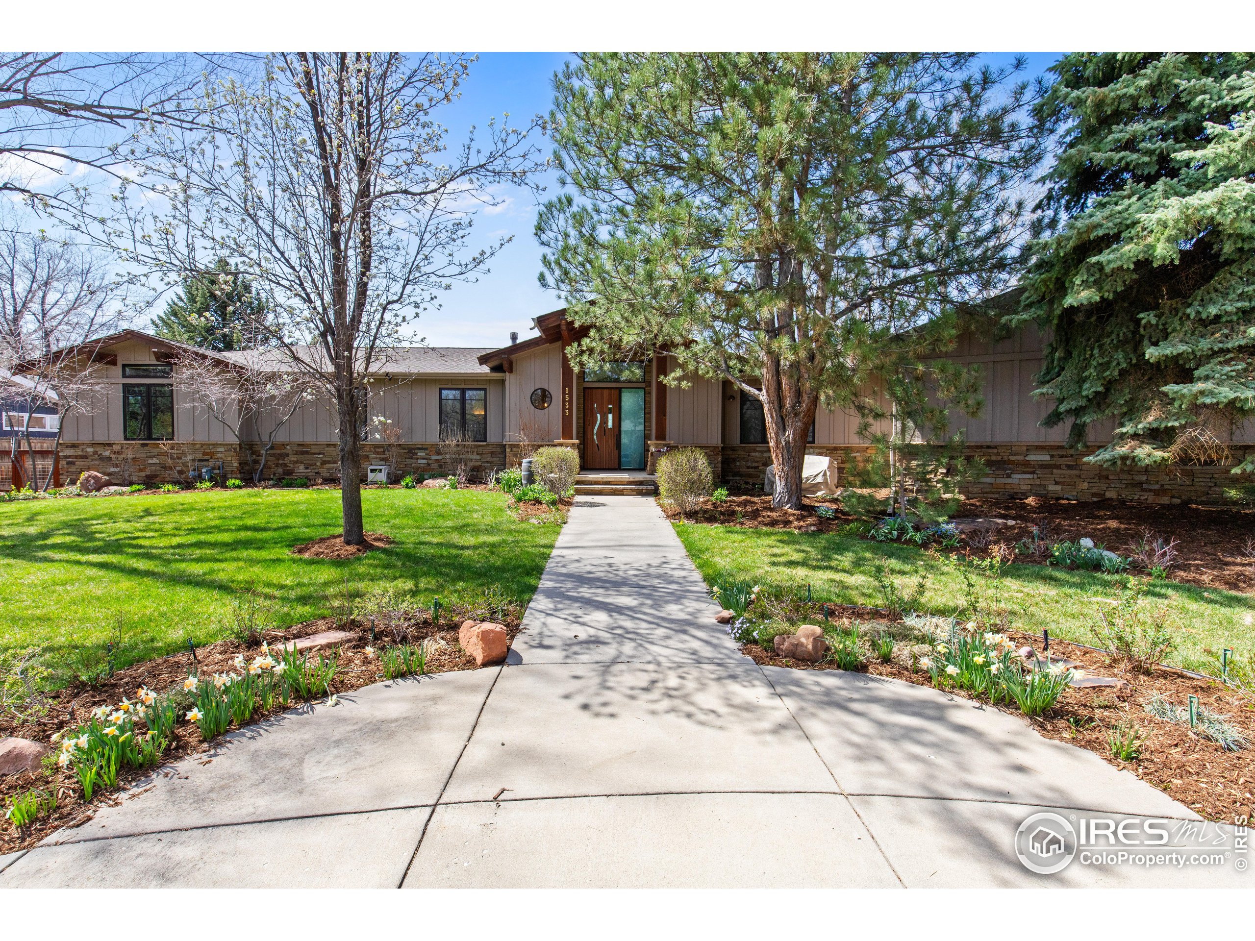1533 Old Tale Rd
