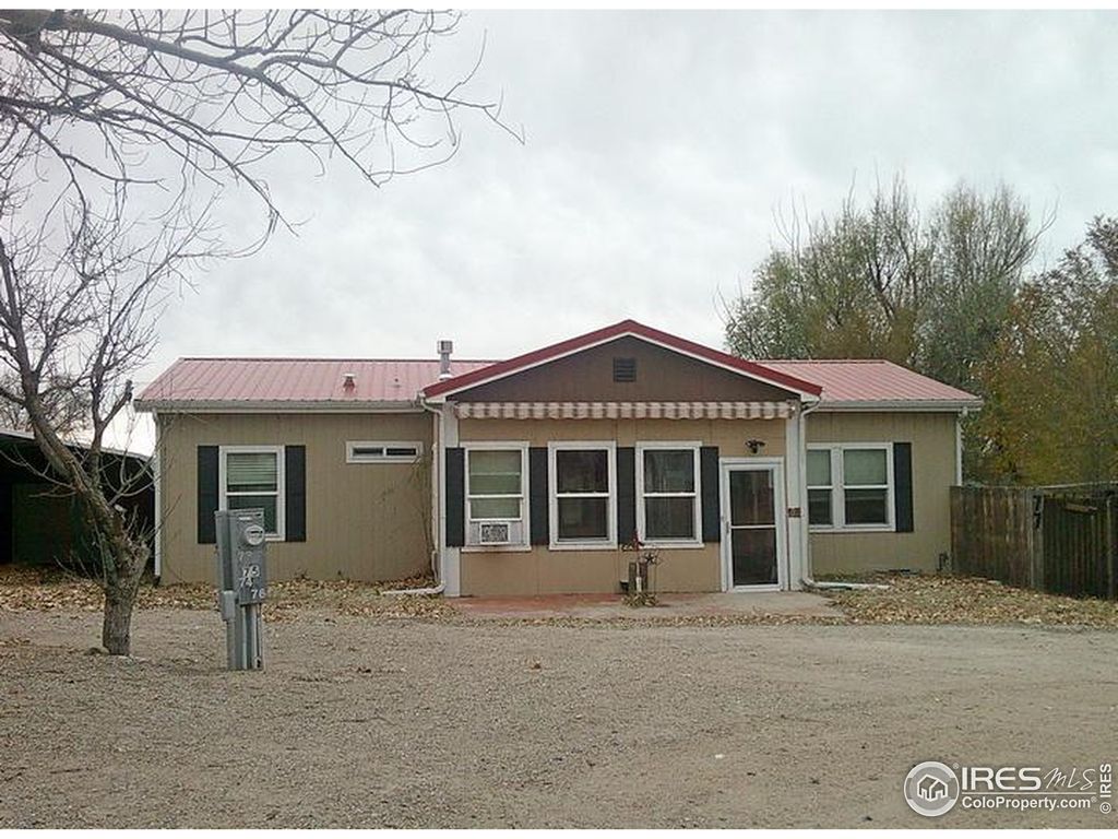 Photo of 77 Chippewa Cir, Weldona, CO 80653 (MLS # 1048301)