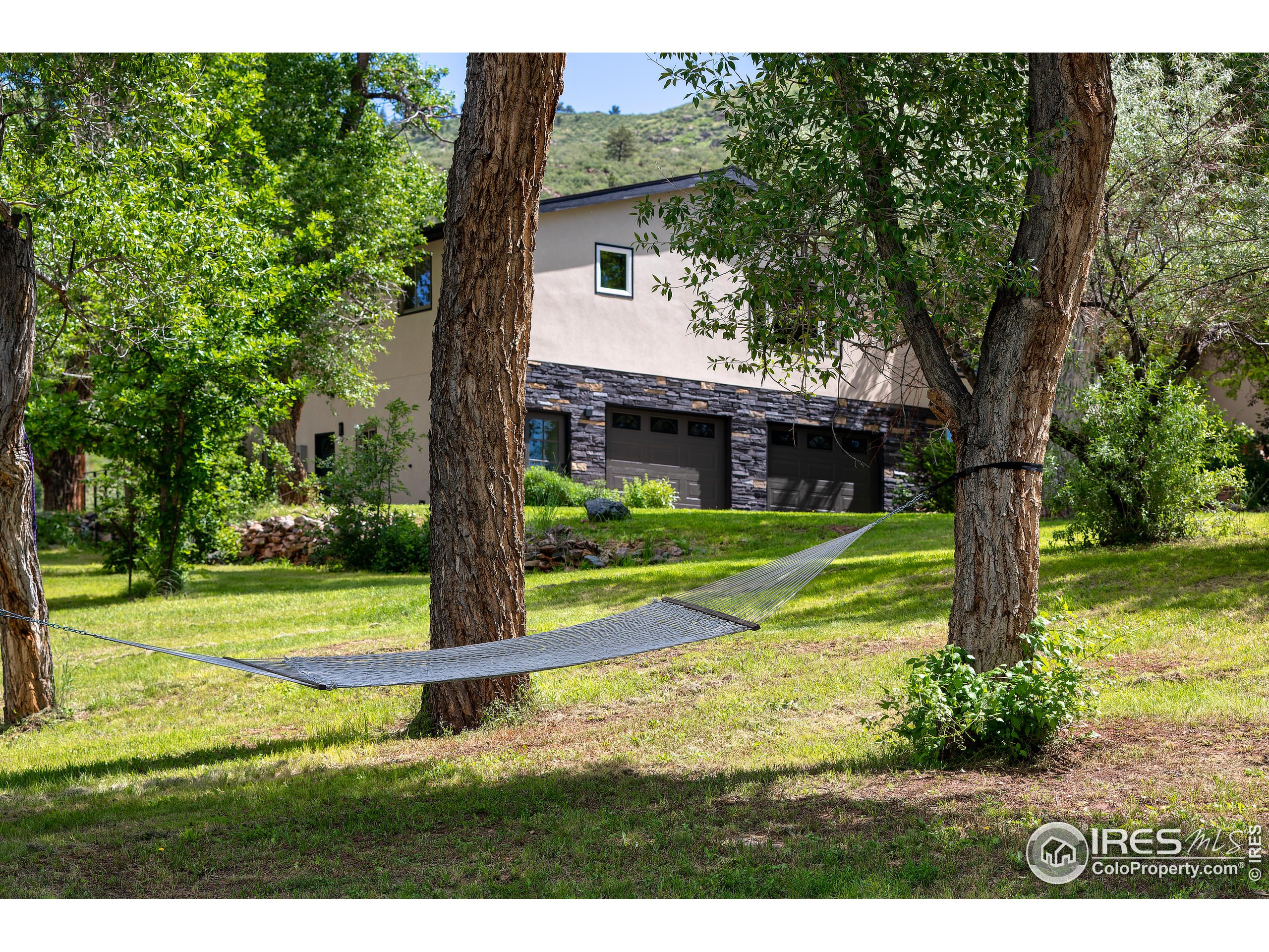 1200 Ponderosa Hill Rd