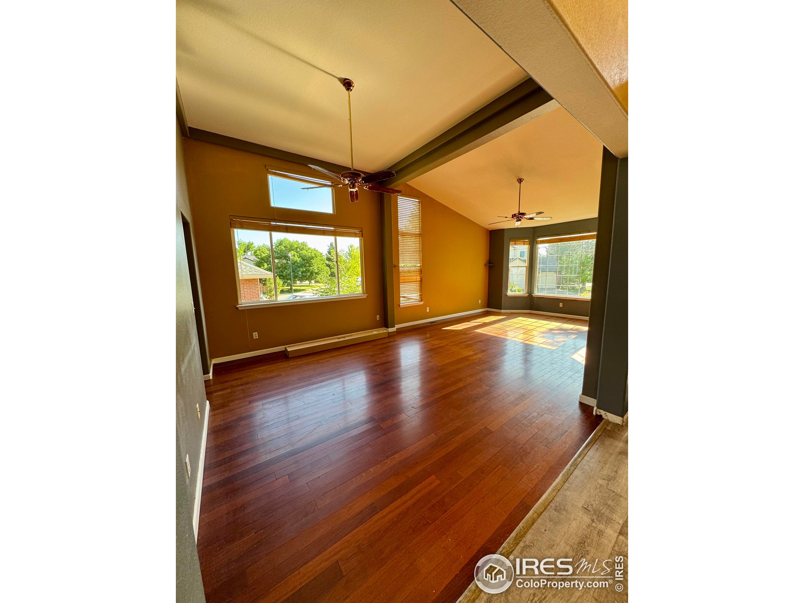 2395 Sandpiper Dr