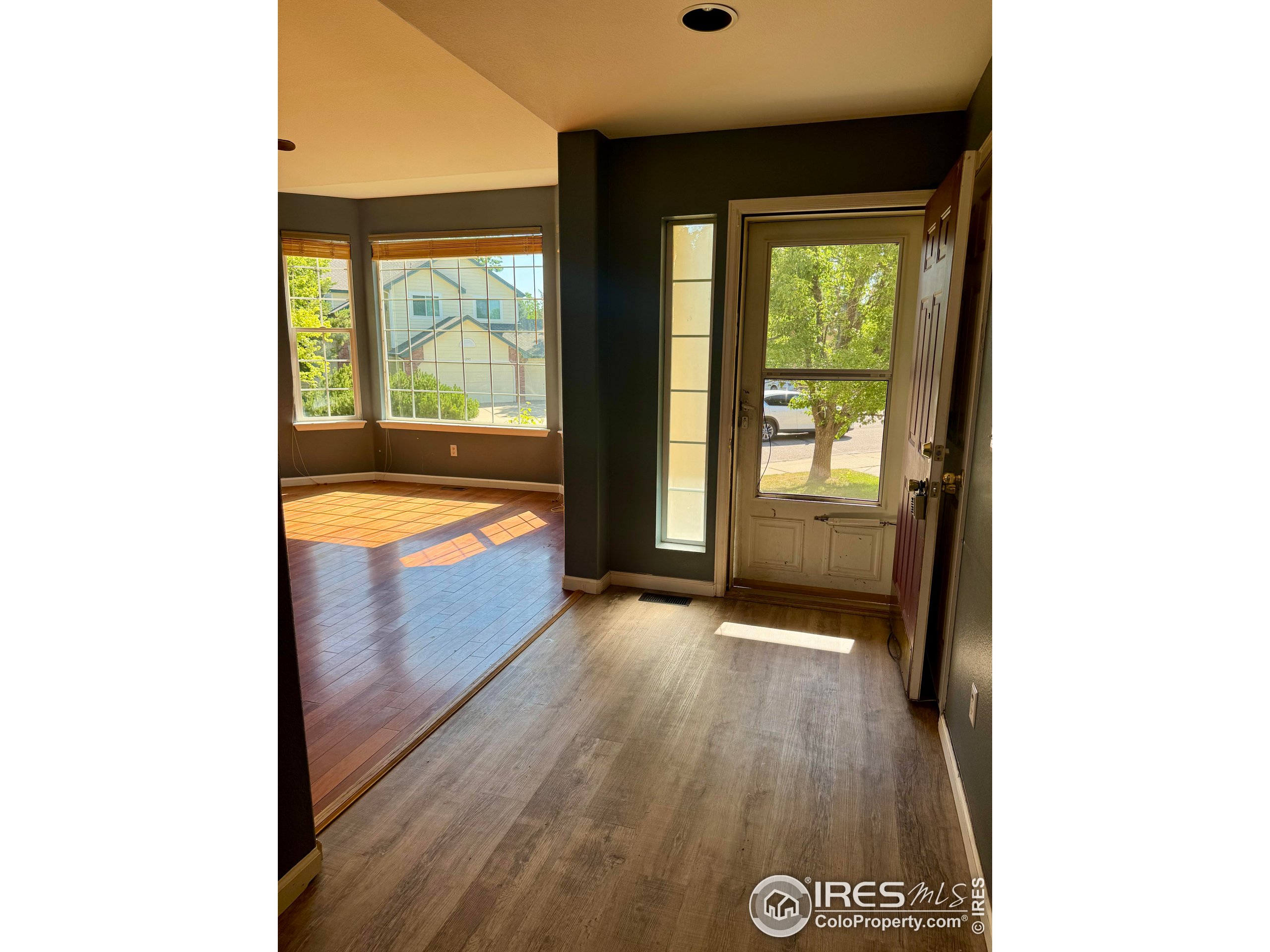 2395 Sandpiper Dr