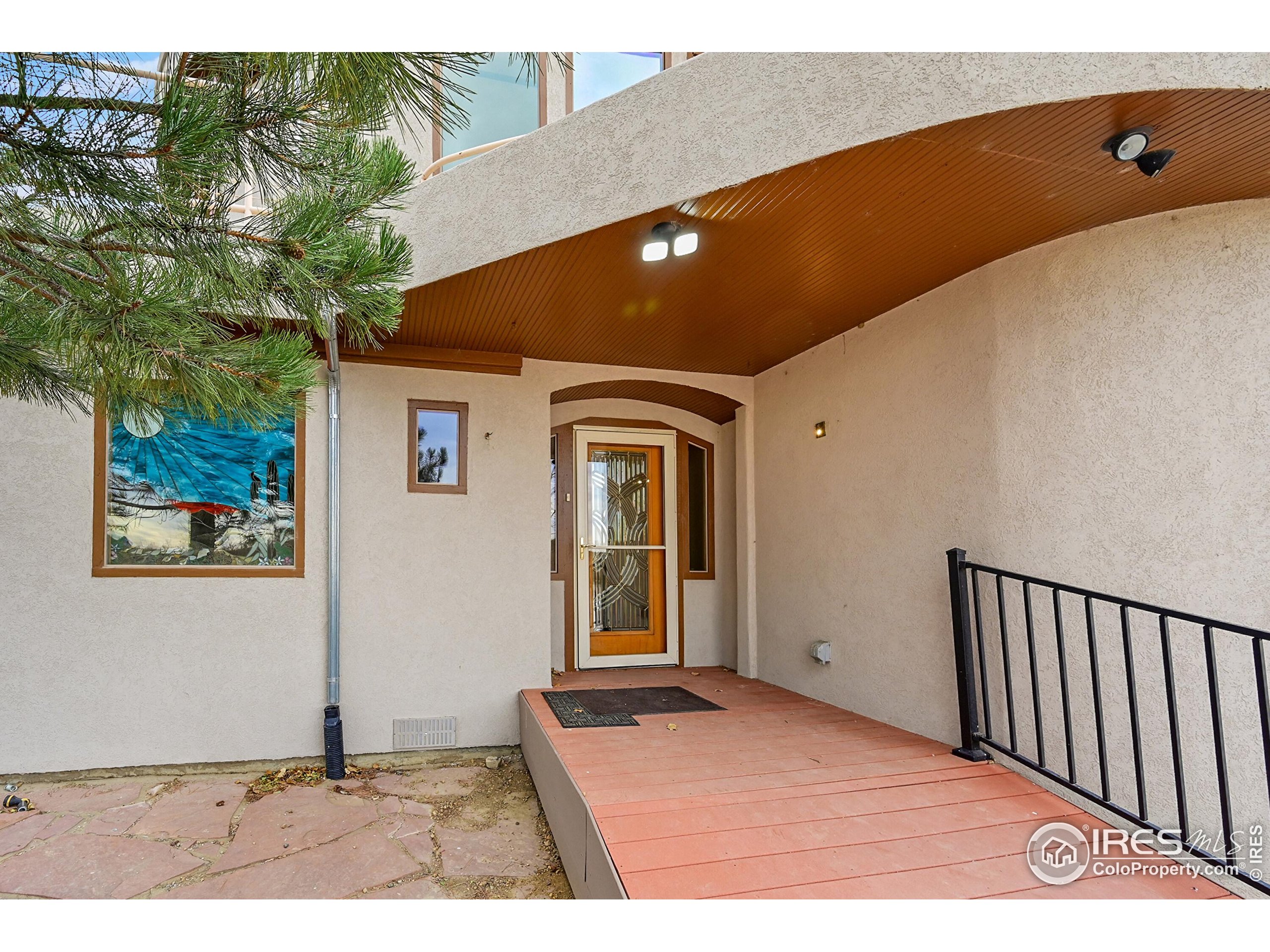 8580 N County Line Rd