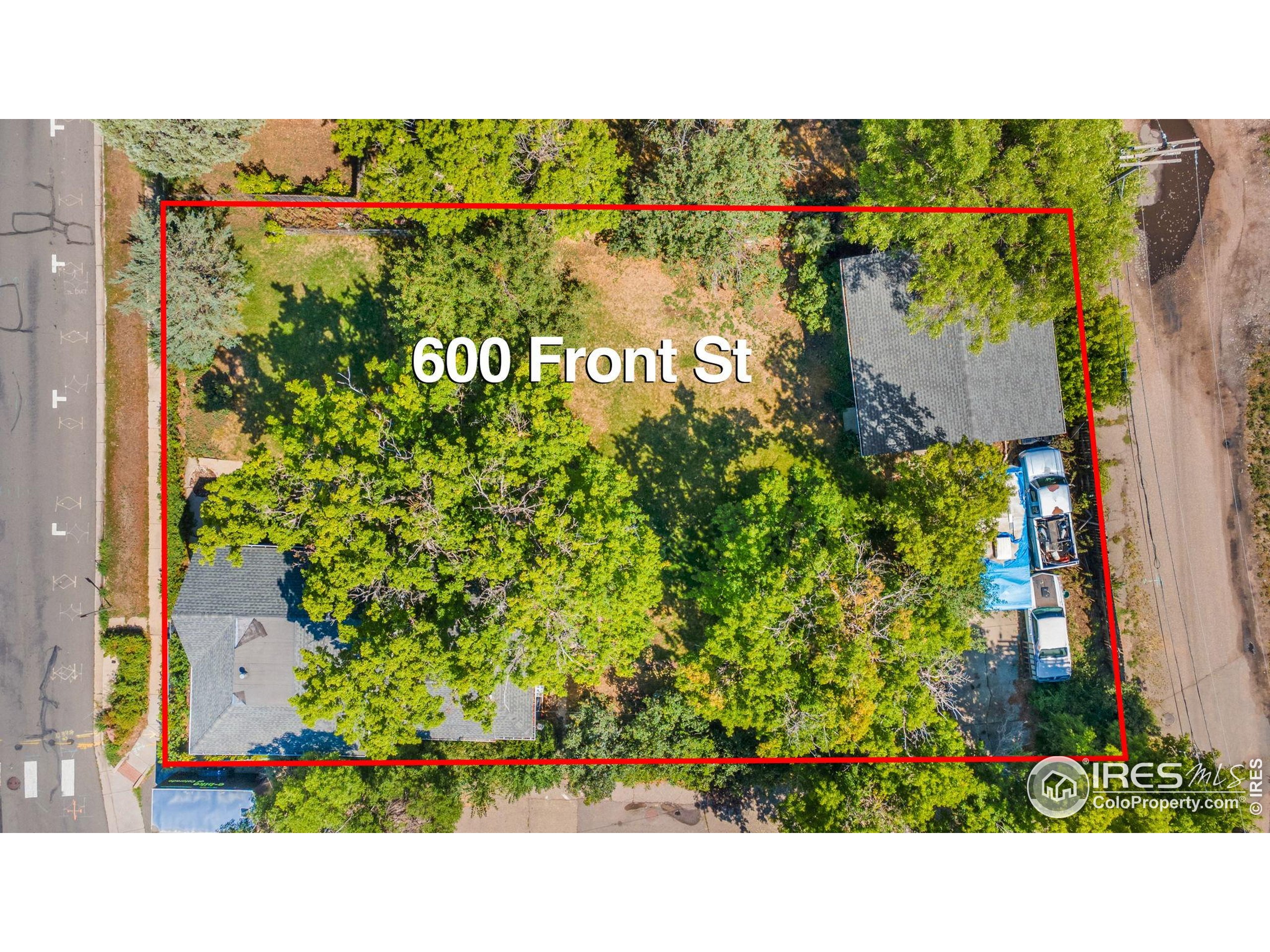 600 Front St