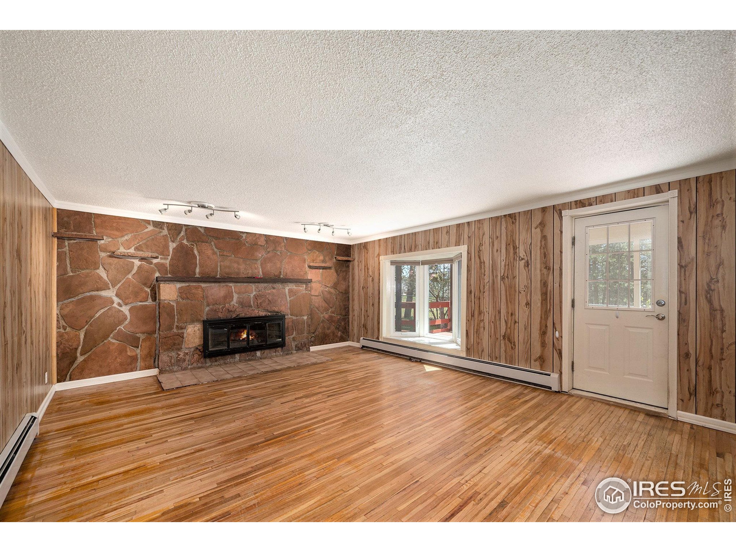 23891 Supai Rd