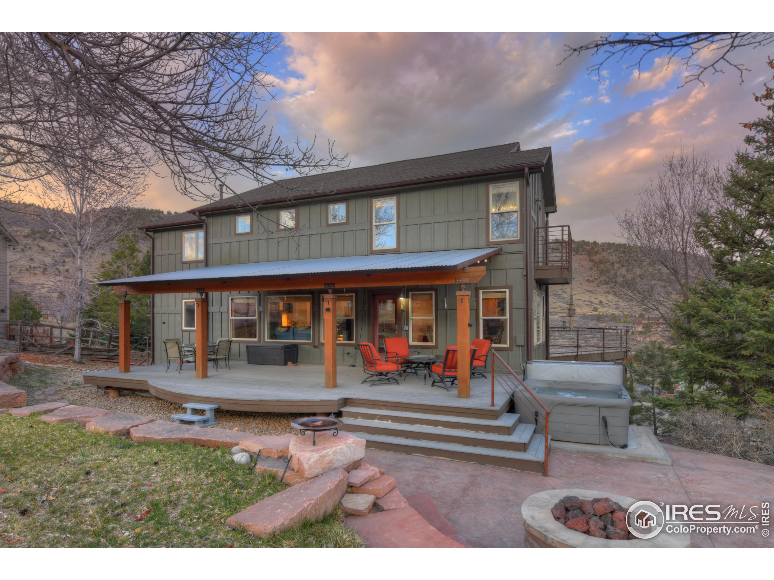 385 Vasquez Ct