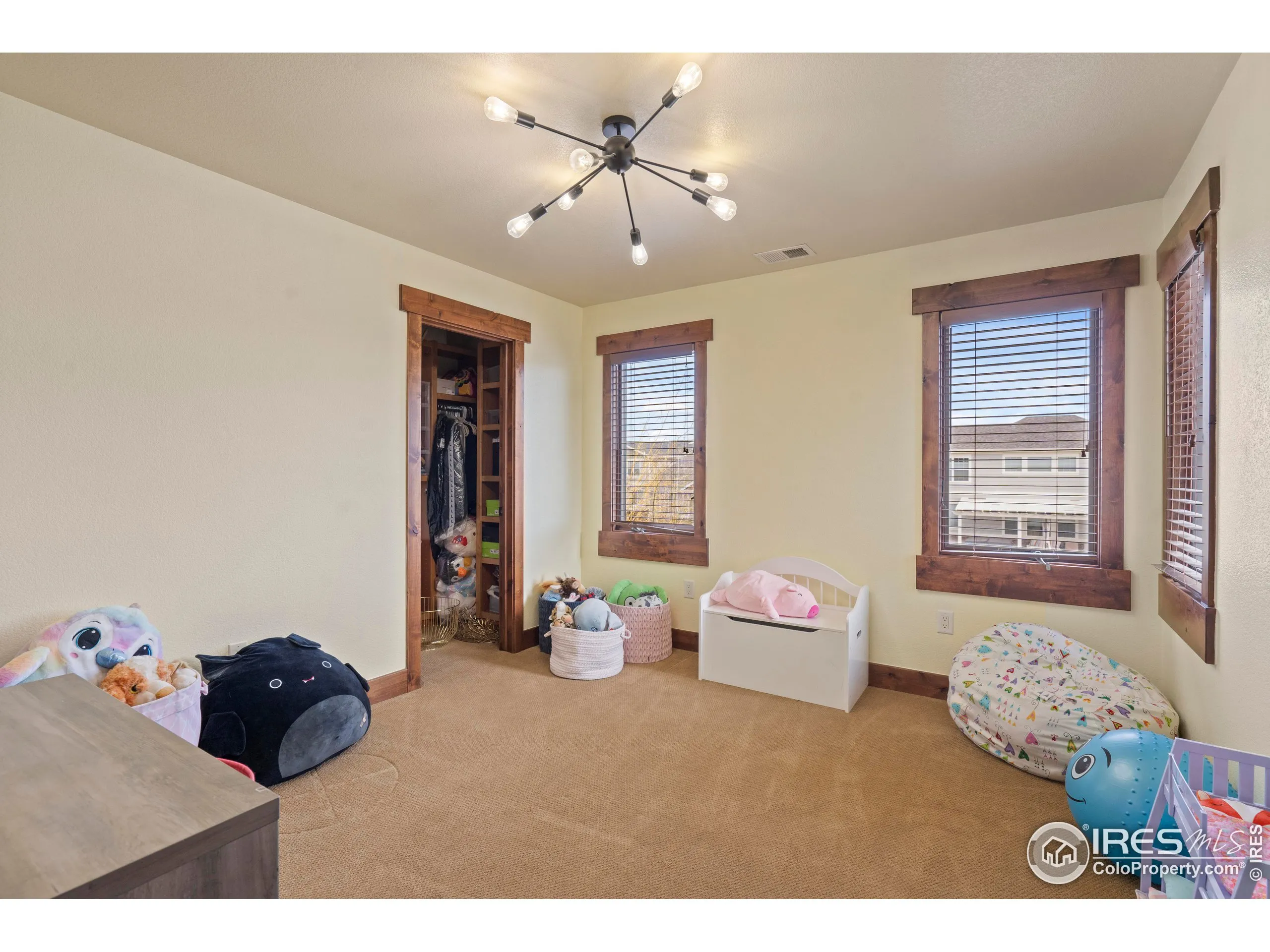 Windsor, Colorado 80550, United States, 6 Bedrooms Bedrooms, ,5 BathroomsBathrooms,Residential,Active,100747