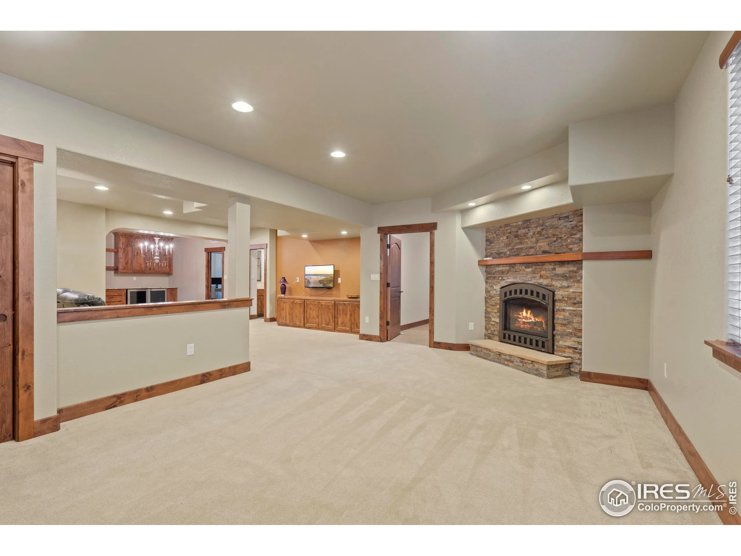 Windsor, Colorado 80550, United States, 6 Bedrooms Bedrooms, ,5 BathroomsBathrooms,Residential,Active,100747