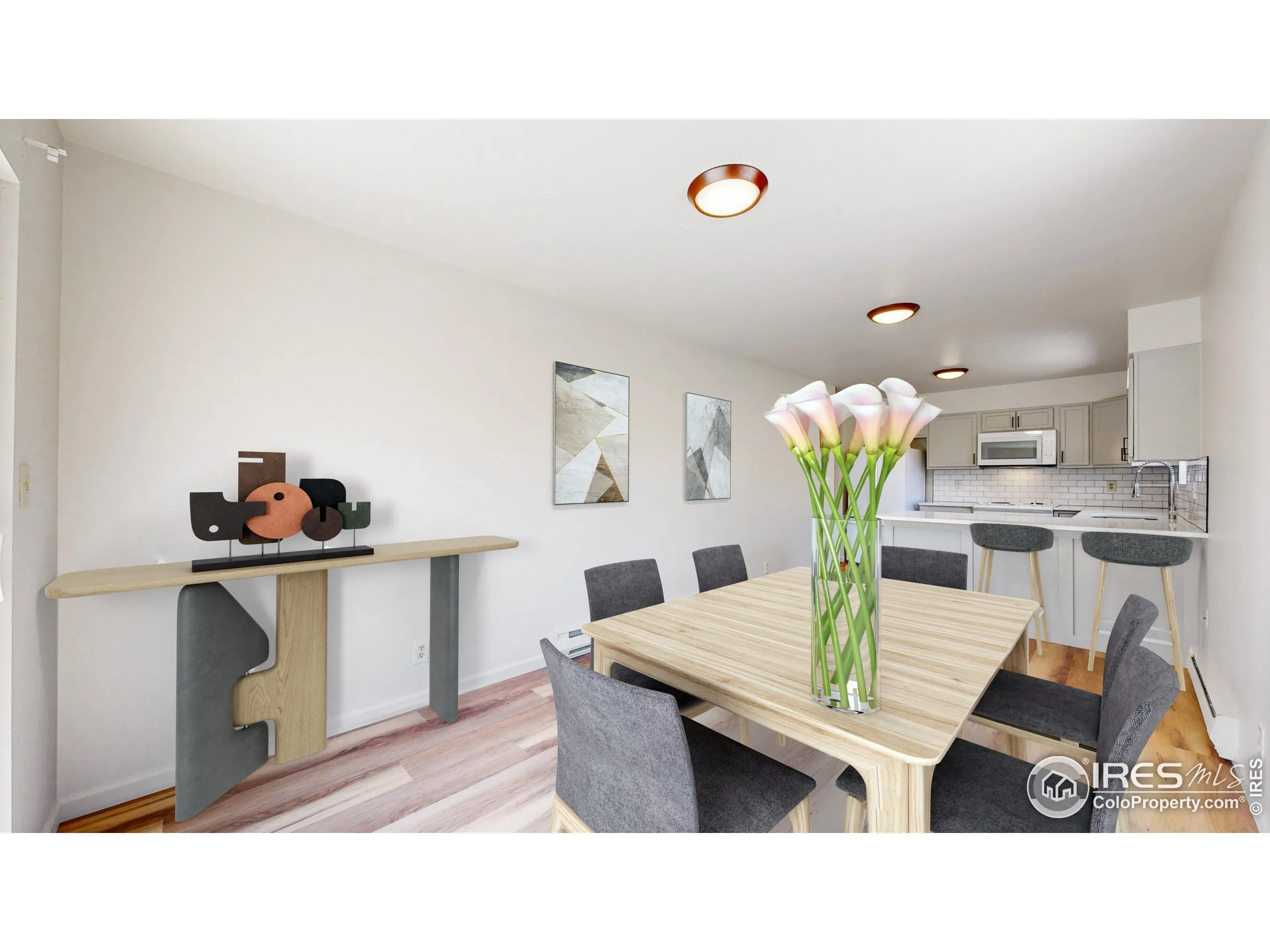 Fort Collins, Colorado 80525, United States, 4 Bedrooms Bedrooms, ,4 BathroomsBathrooms,Residential,Pending,109382