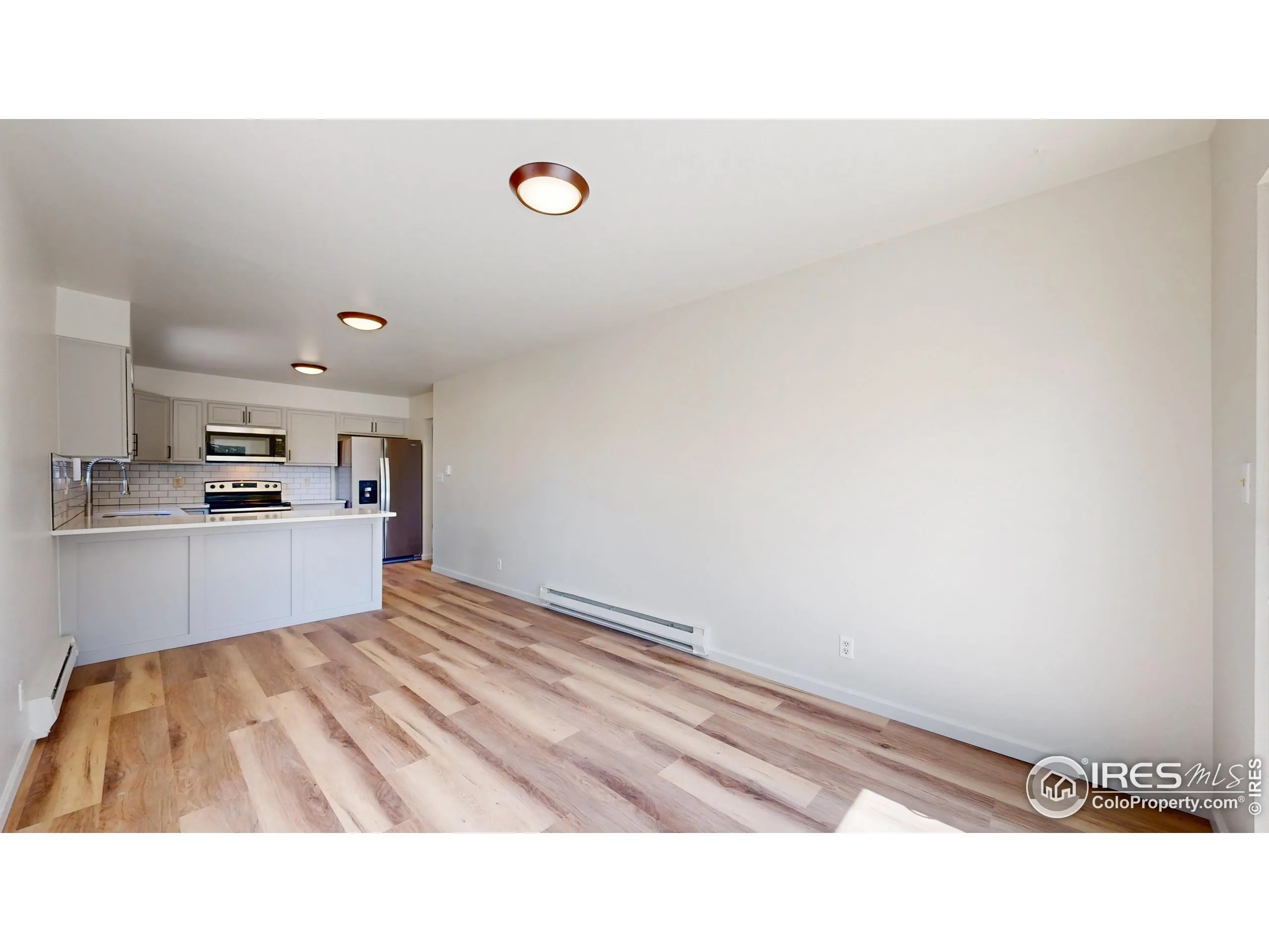 Fort Collins, Colorado 80525, United States, 4 Bedrooms Bedrooms, ,4 BathroomsBathrooms,Residential,Pending,109382