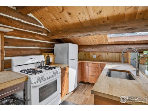 Tiny photo for 470 79 1327 1344 1327 Weaver Dr, Boulder, CO 80302 (MLS # 1042738)