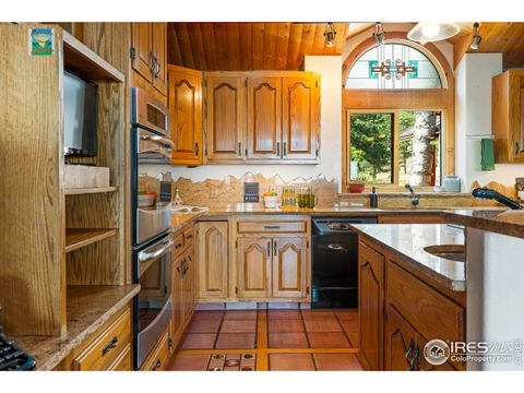 Tiny photo for 470 79 1327 1344 1327 Weaver Dr, Boulder, CO 80302 (MLS # 1042738)