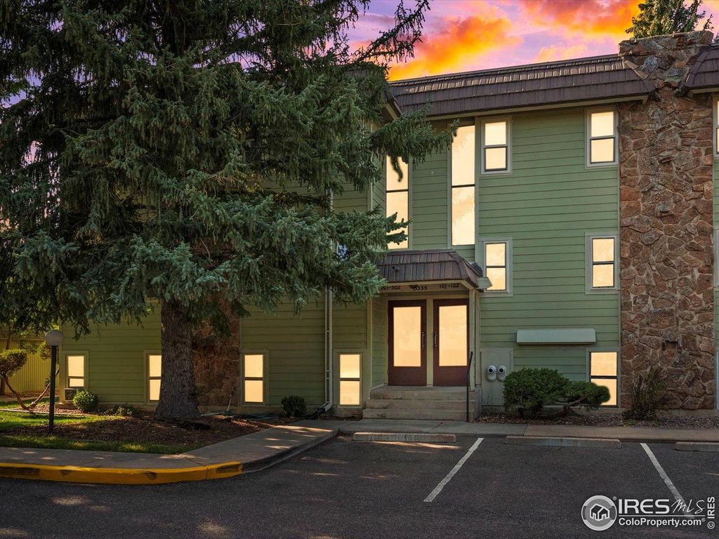 Photo of 3335 Chisholm Trl 202, Boulder, CO 80301 (MLS # 1045085)