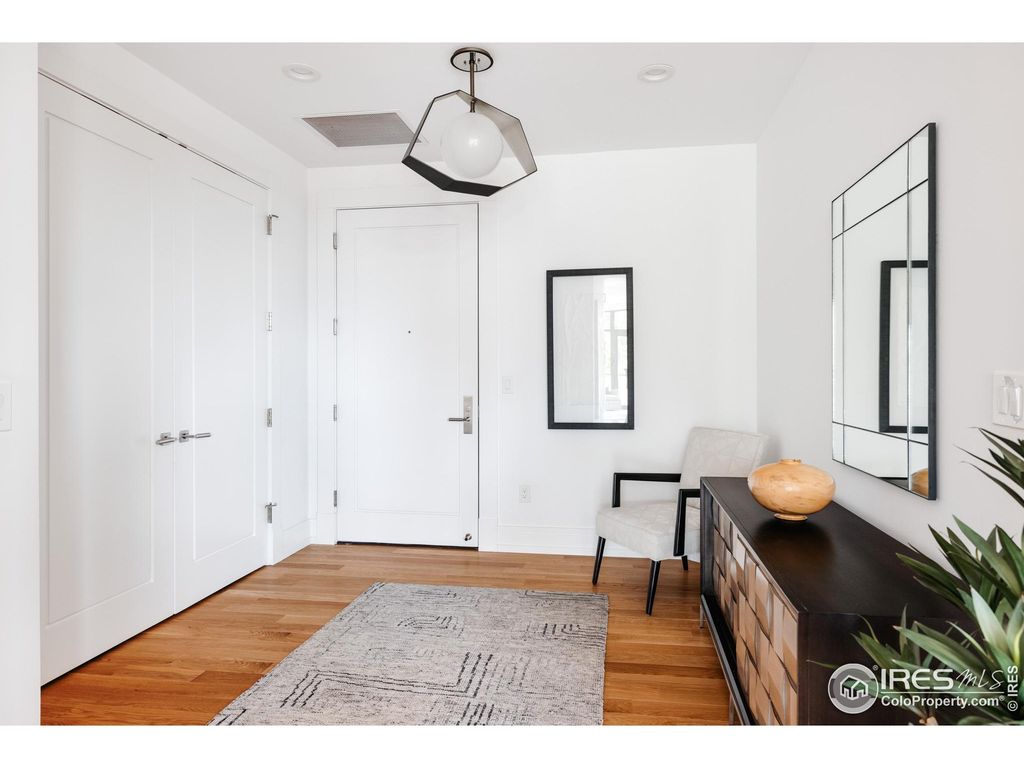 Photo of 1077 Canyon Blvd 204, Boulder, CO 80302 (MLS # 990078)