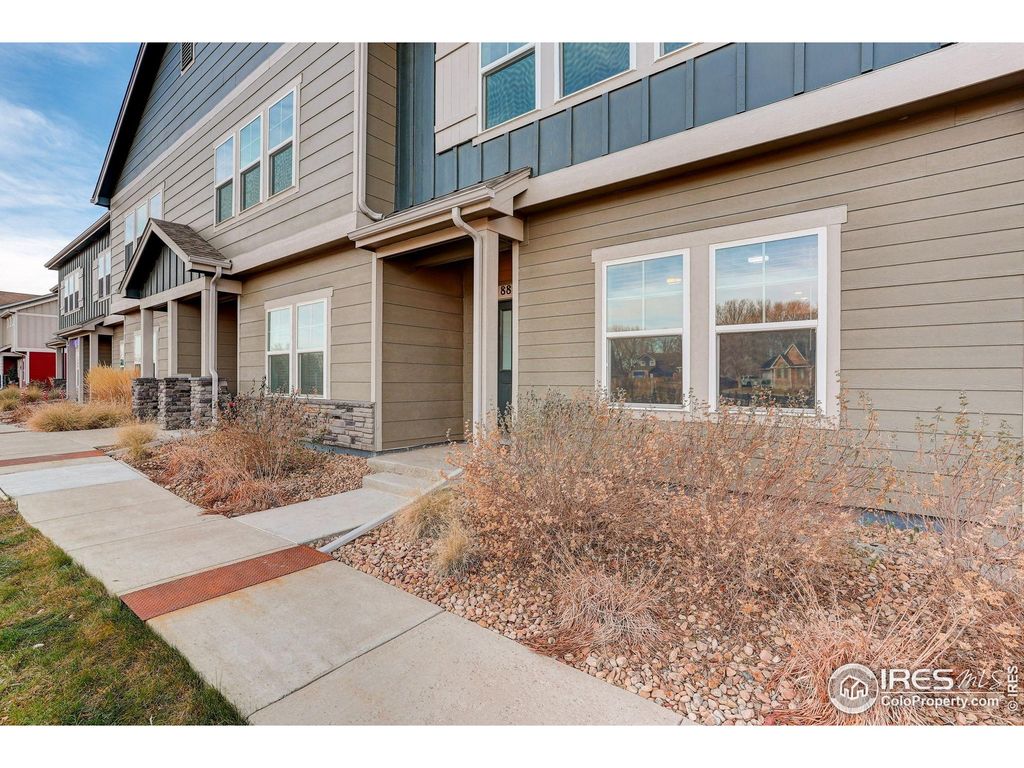 Photo of 880 Winding Brook Dr, Berthoud, CO 80513 (MLS # 1048454)