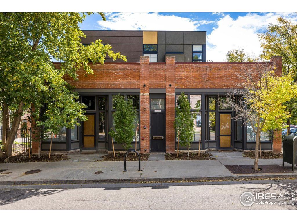 Photo of 700 Pearl St 4, Boulder, CO 80302 (MLS # 976436)
