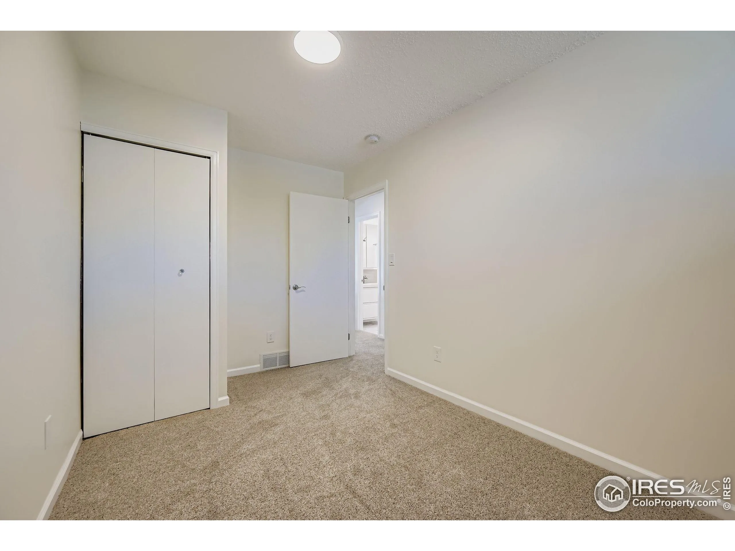 Boulder, Colorado 80301, United States, 4 Bedrooms Bedrooms, ,3 BathroomsBathrooms,Residential,Active,215740