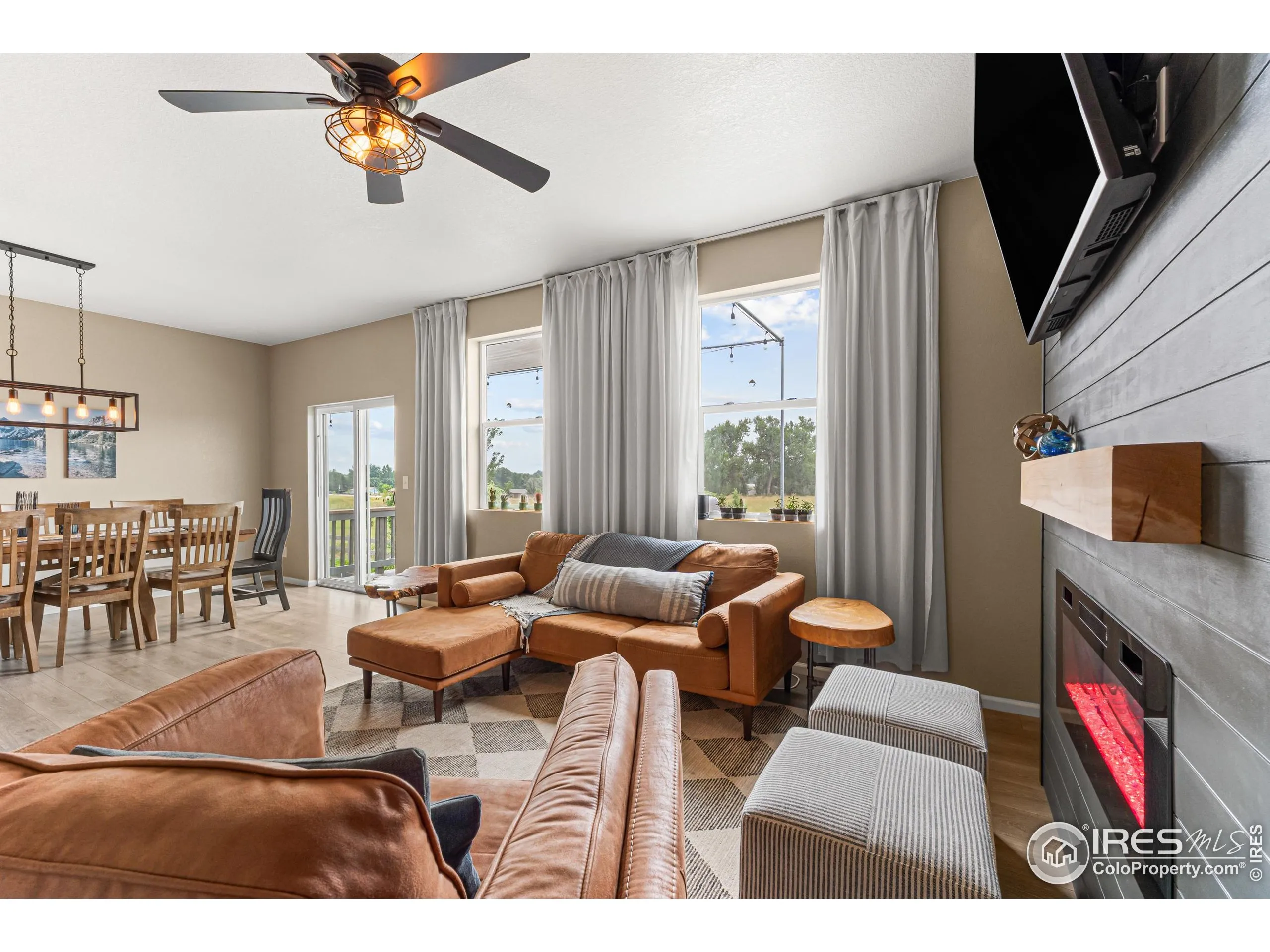 Berthoud, Colorado 80513, United States, 5 Bedrooms Bedrooms, ,3 BathroomsBathrooms,Residential,Active,174063