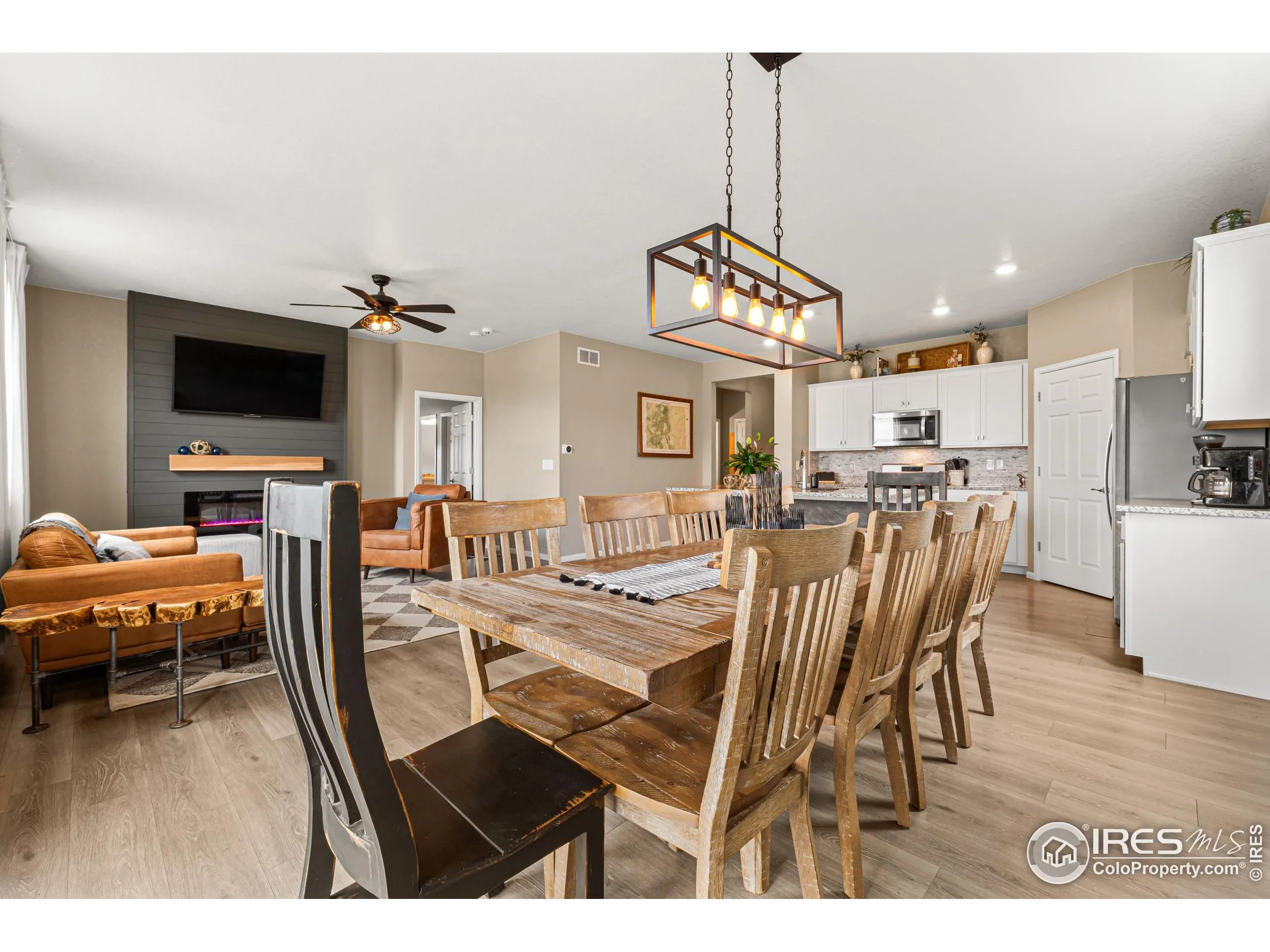 Berthoud, Colorado 80513, United States, 5 Bedrooms Bedrooms, ,3 BathroomsBathrooms,Residential,Active,174063