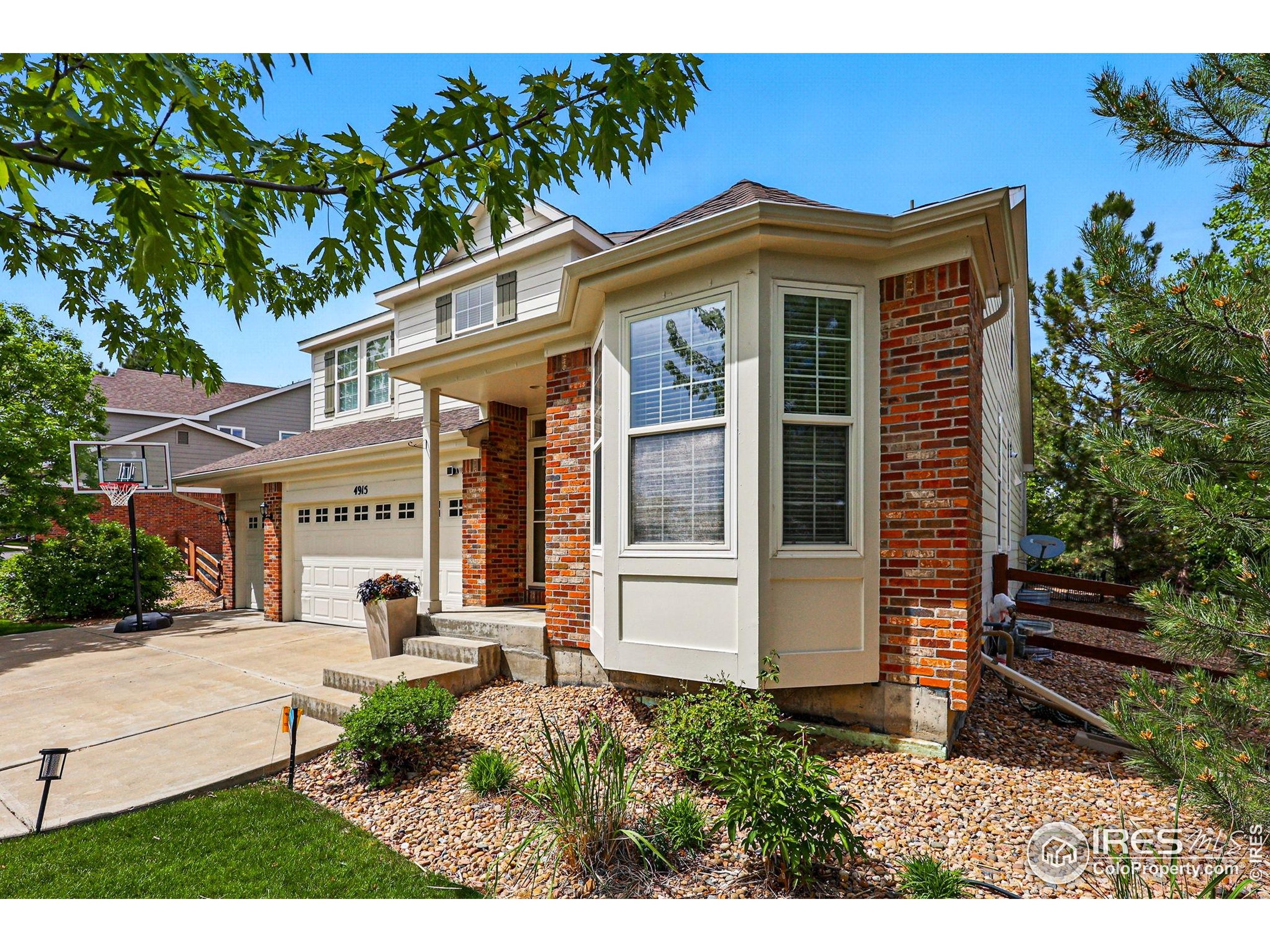 4915 Sage Brush Dr