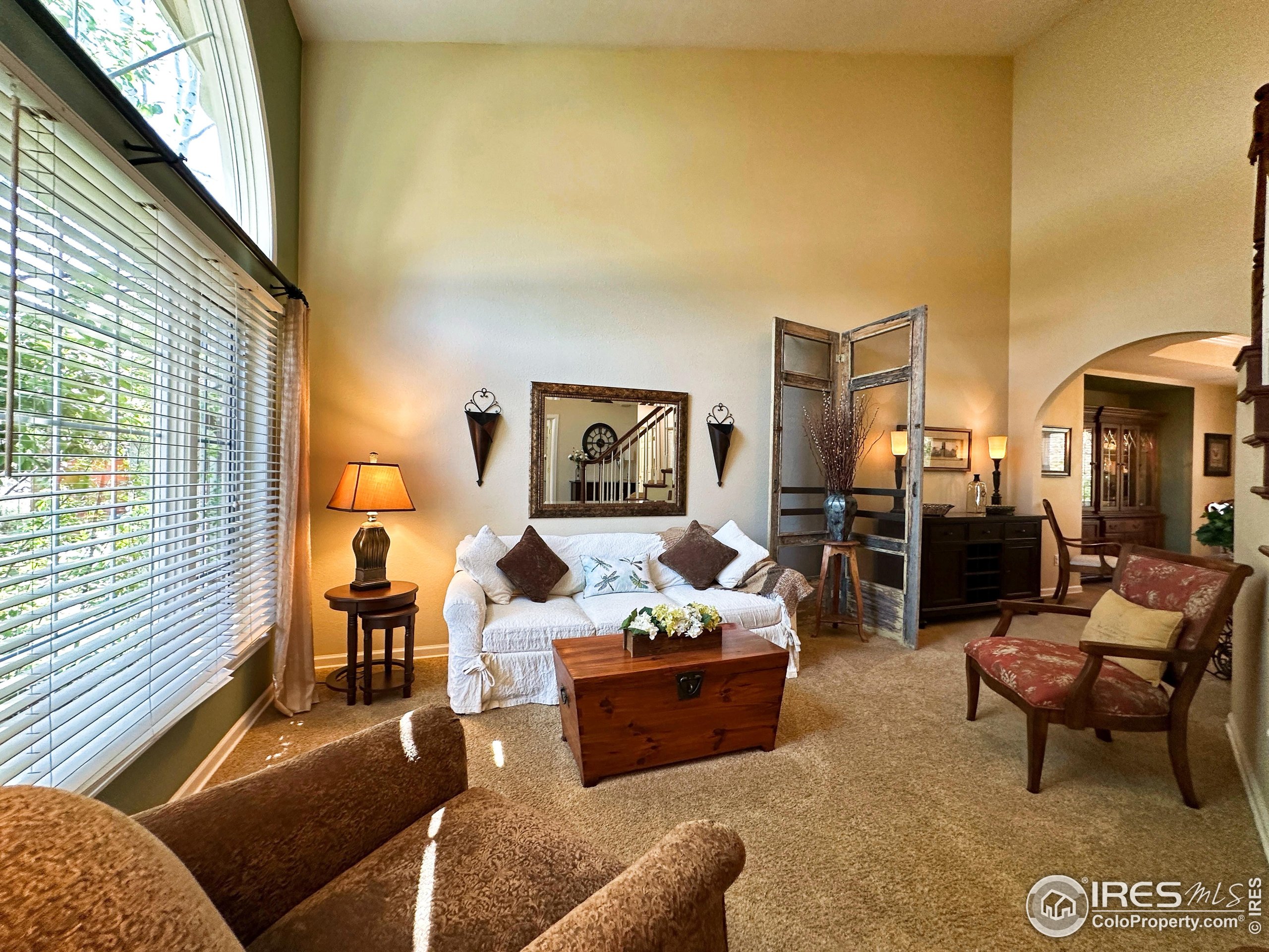 5413 Hilldale Ct