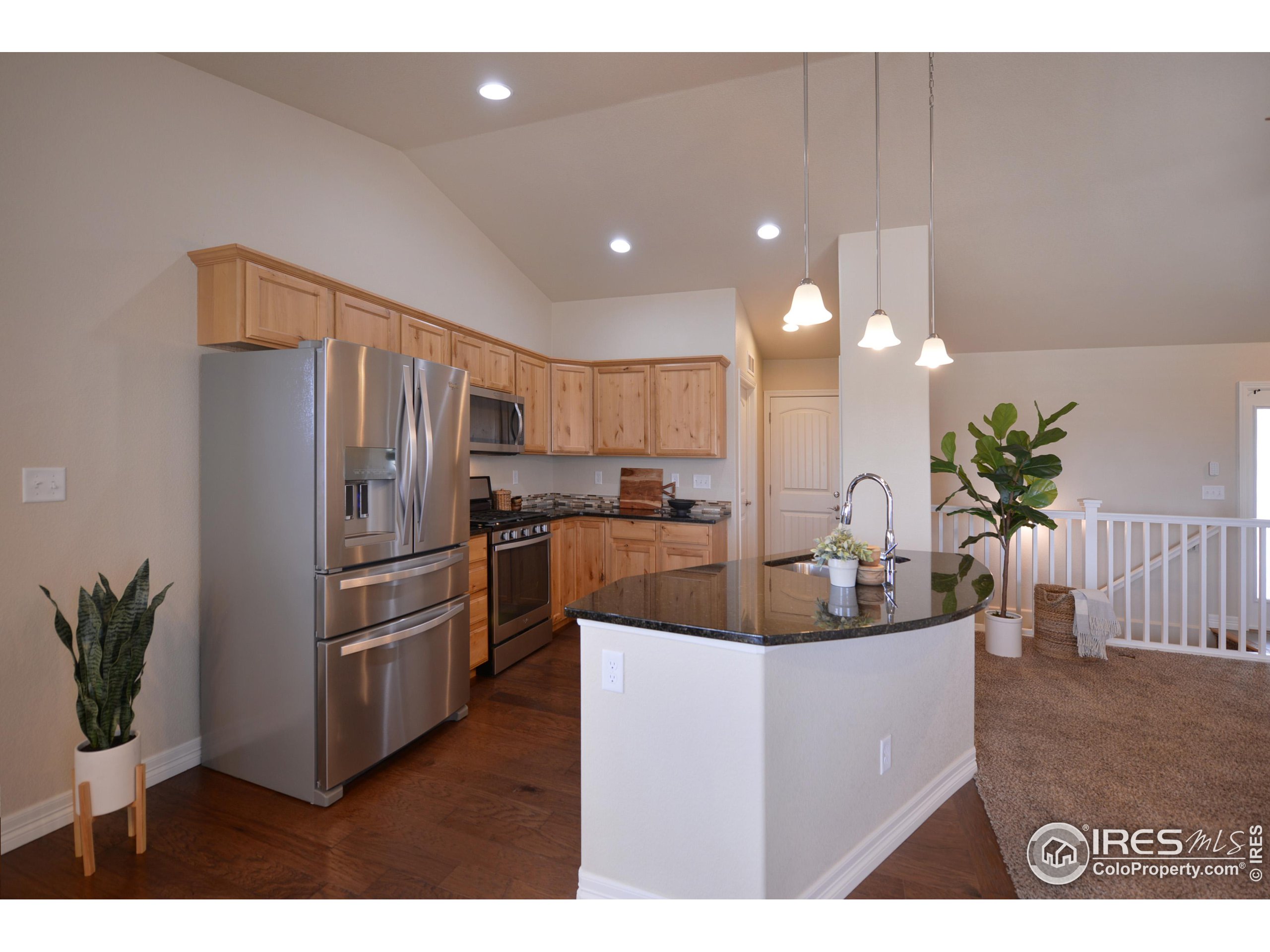 Photo 10 of 40 of 3431 Oberon Dr house
